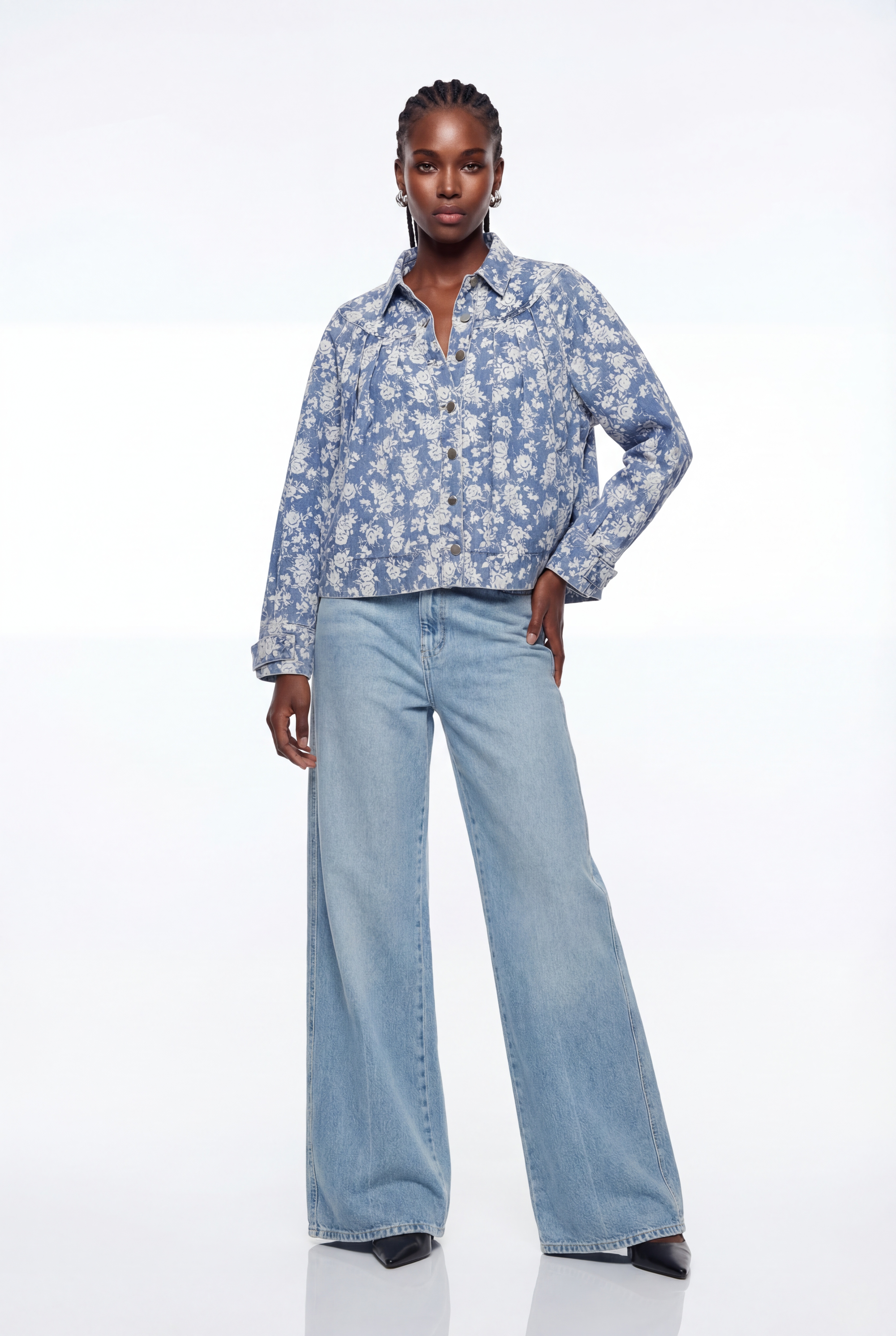 Epimetheus Floral Denim Jacket