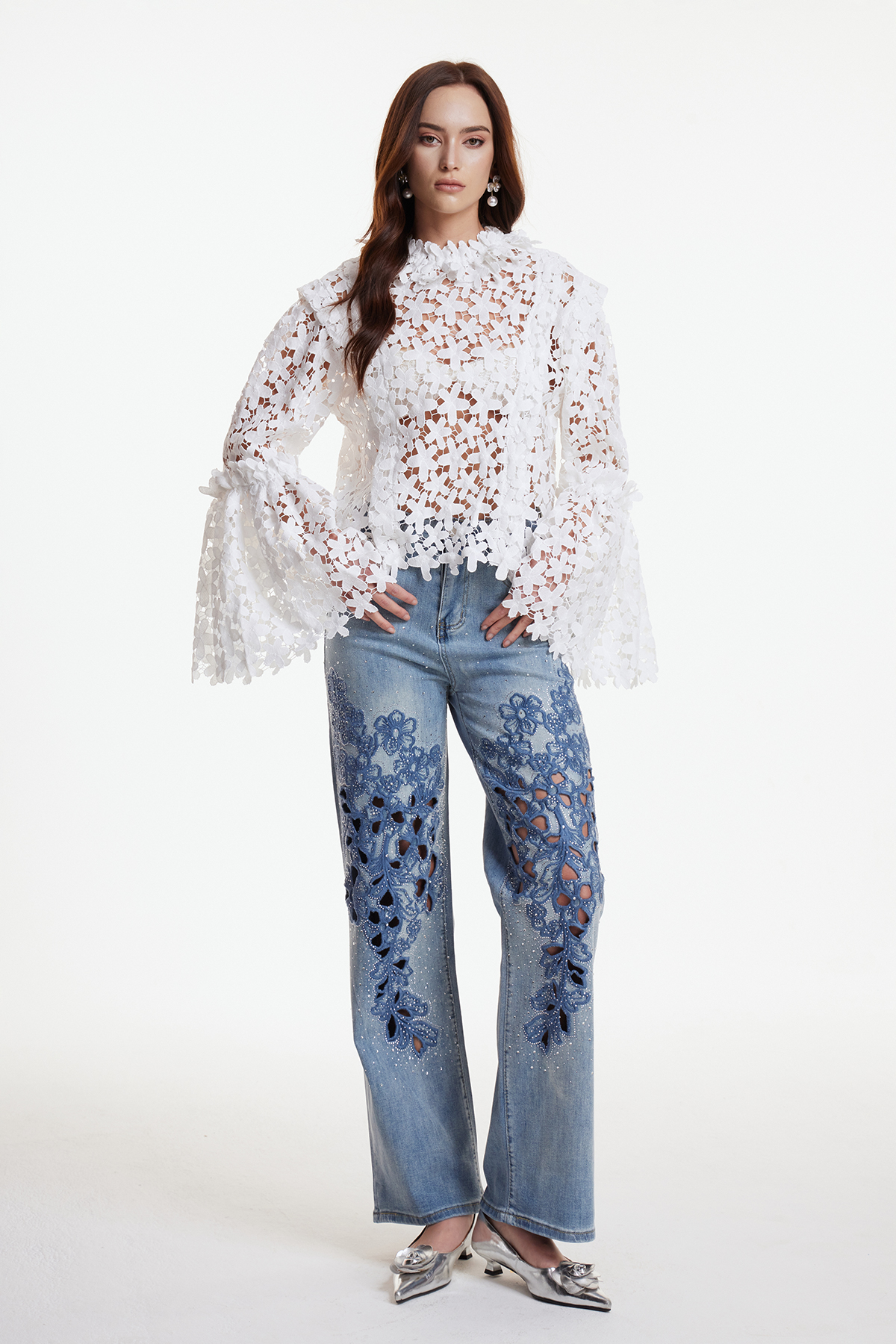 Ercan Rhinestone Flower Cutout Jeans