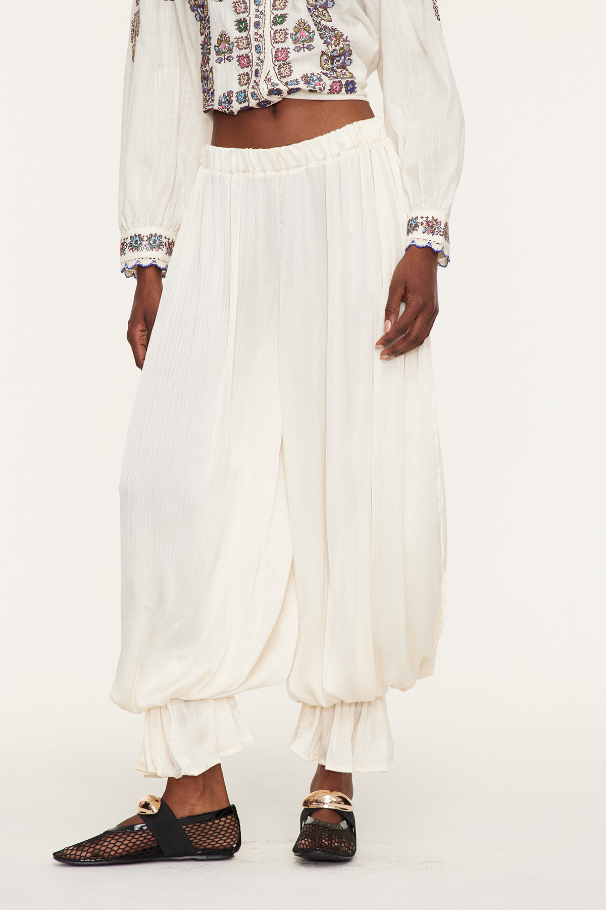 Eris Balloon Jogger Pants