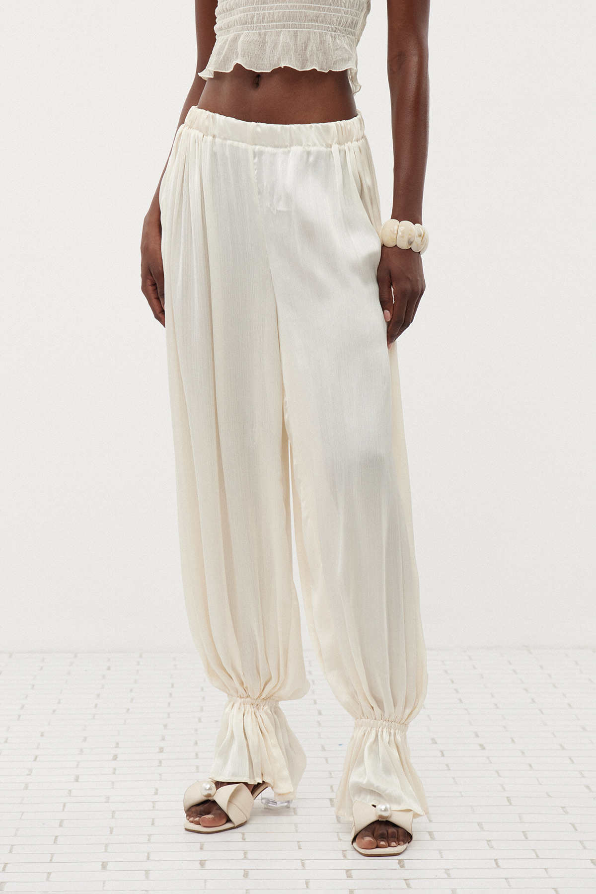 Eris Balloon Jogger Pants