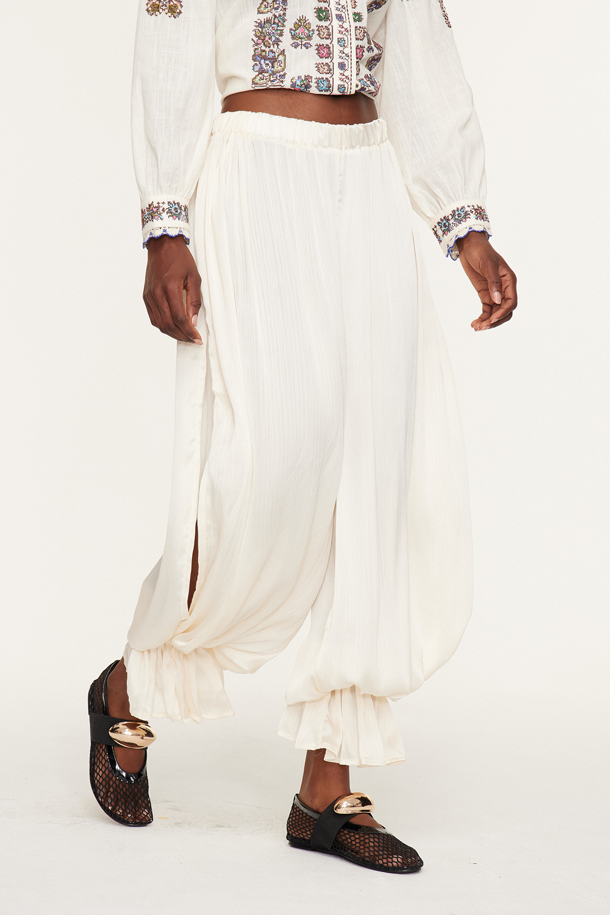 Eris Balloon Jogger Pants