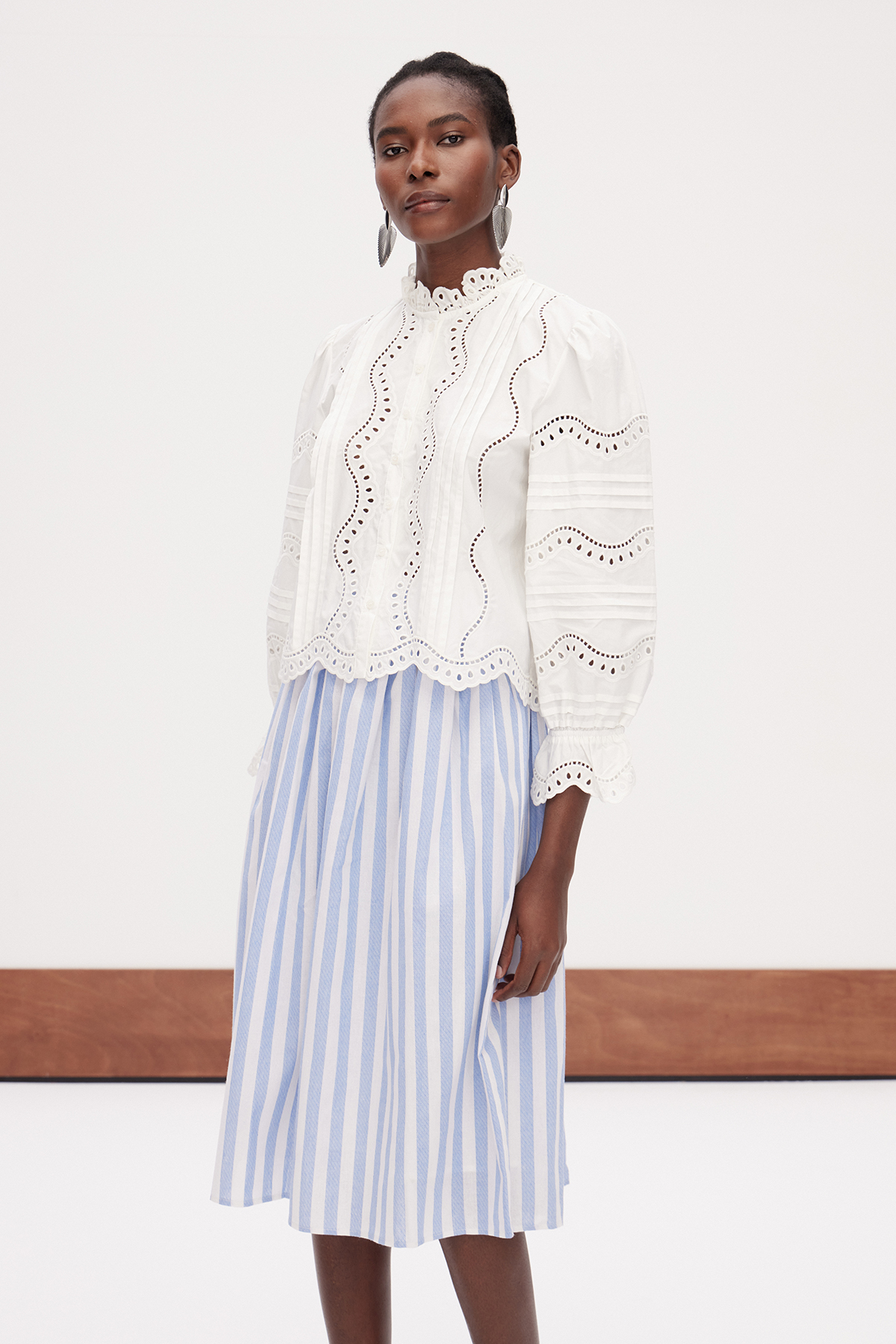 Erja Balloon Sleeve Ruffle Shirt