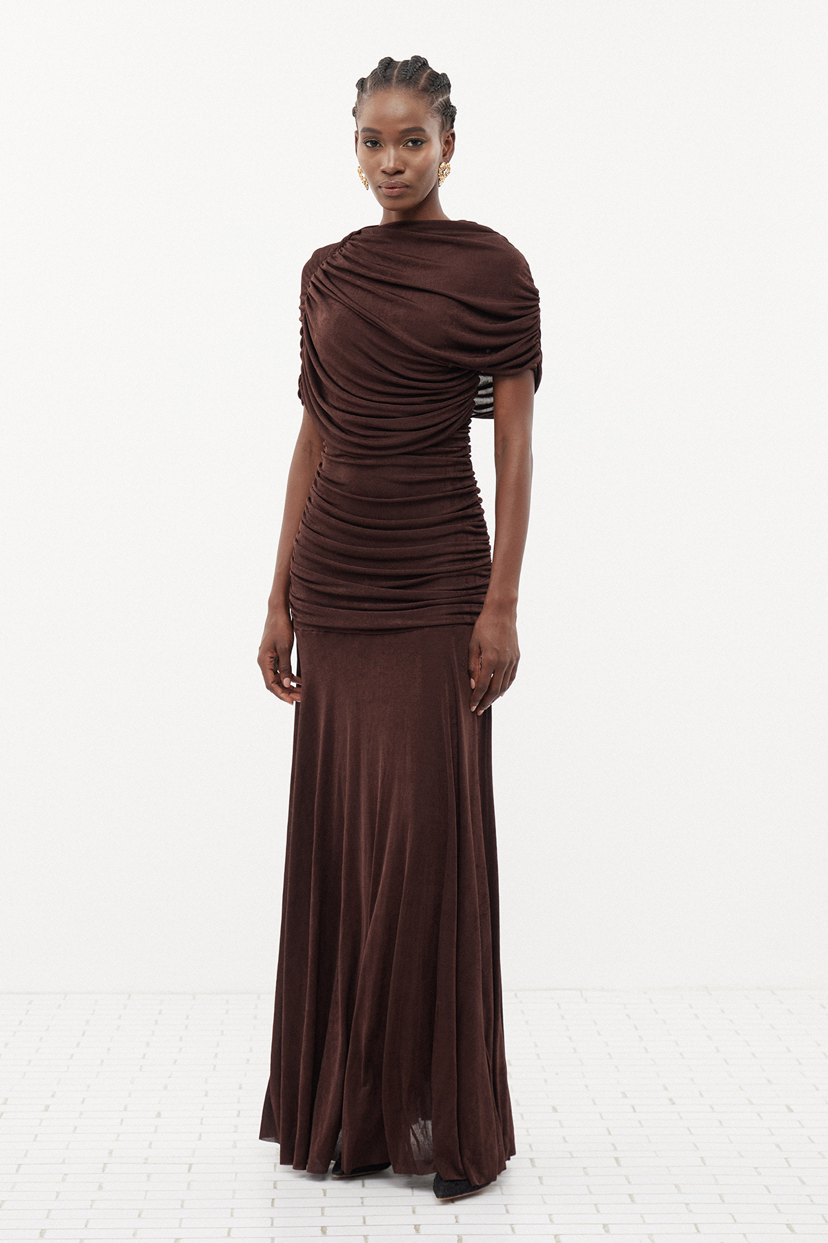 Erla Draped Maxi Dress In Brown