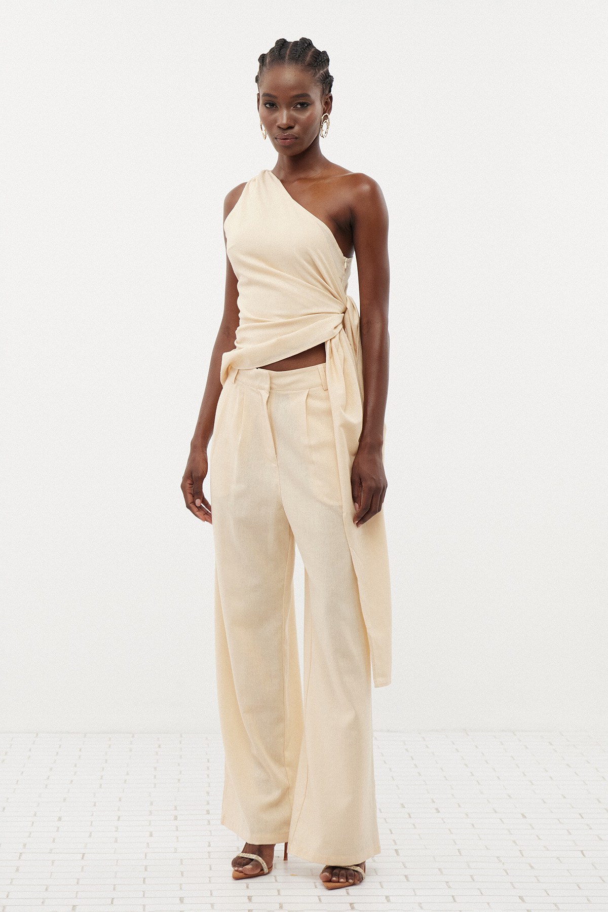 Erlingur One Shoulder Tie Up Pants Set