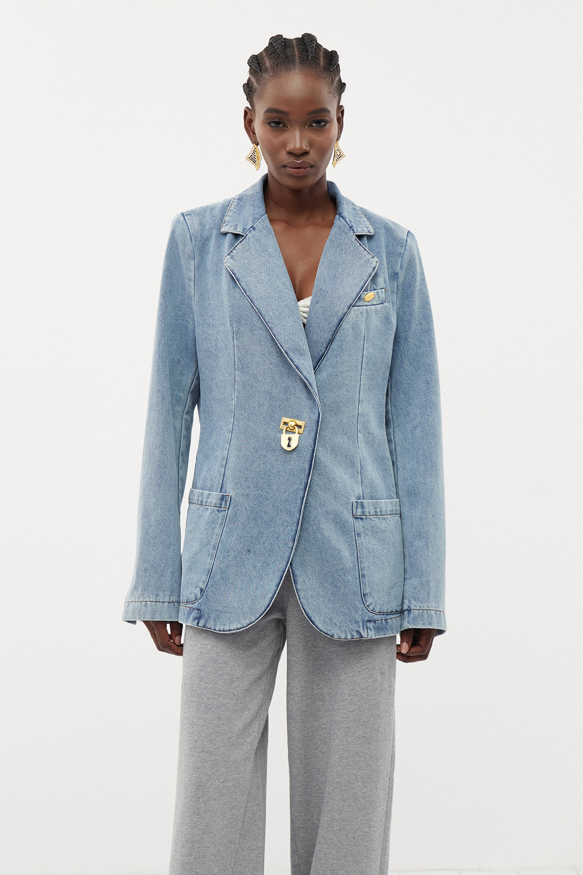 Ernestas Lapel Denim Blazer