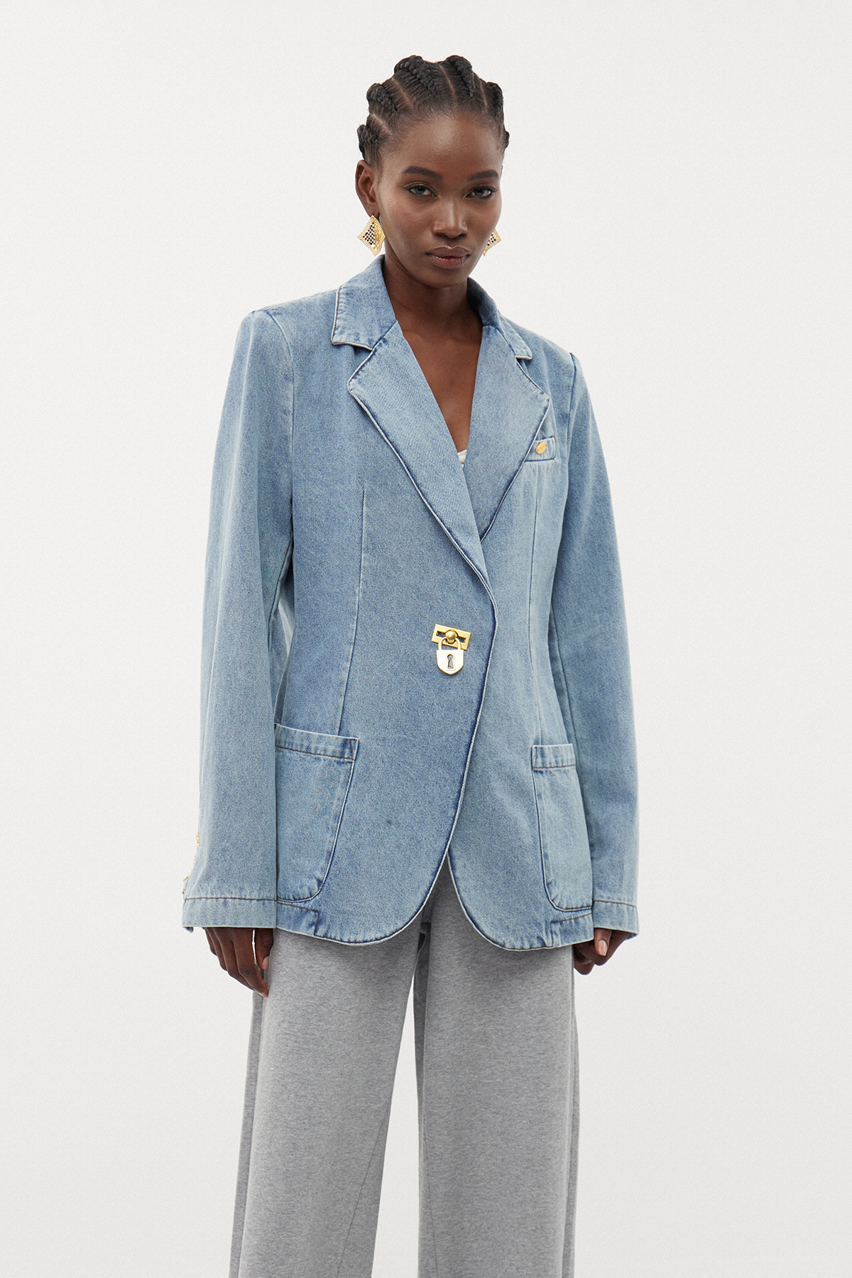 Ernestas Lapel Denim Blazer