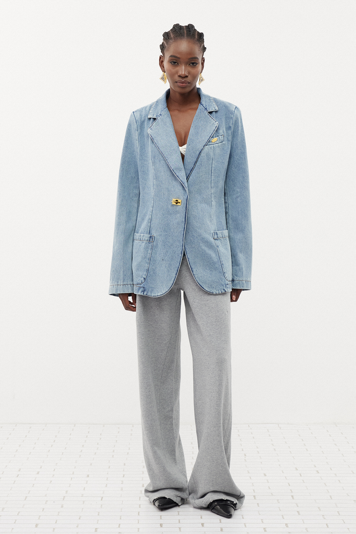 Ernestas Lapel Denim Blazer