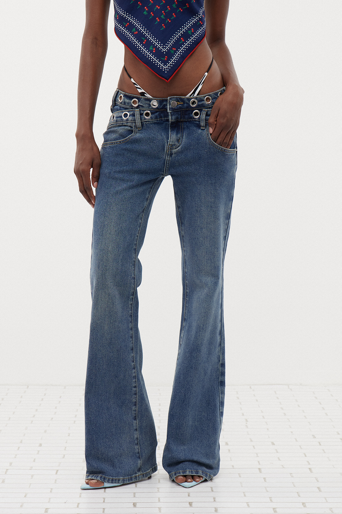 Erni Eyelet Jeans