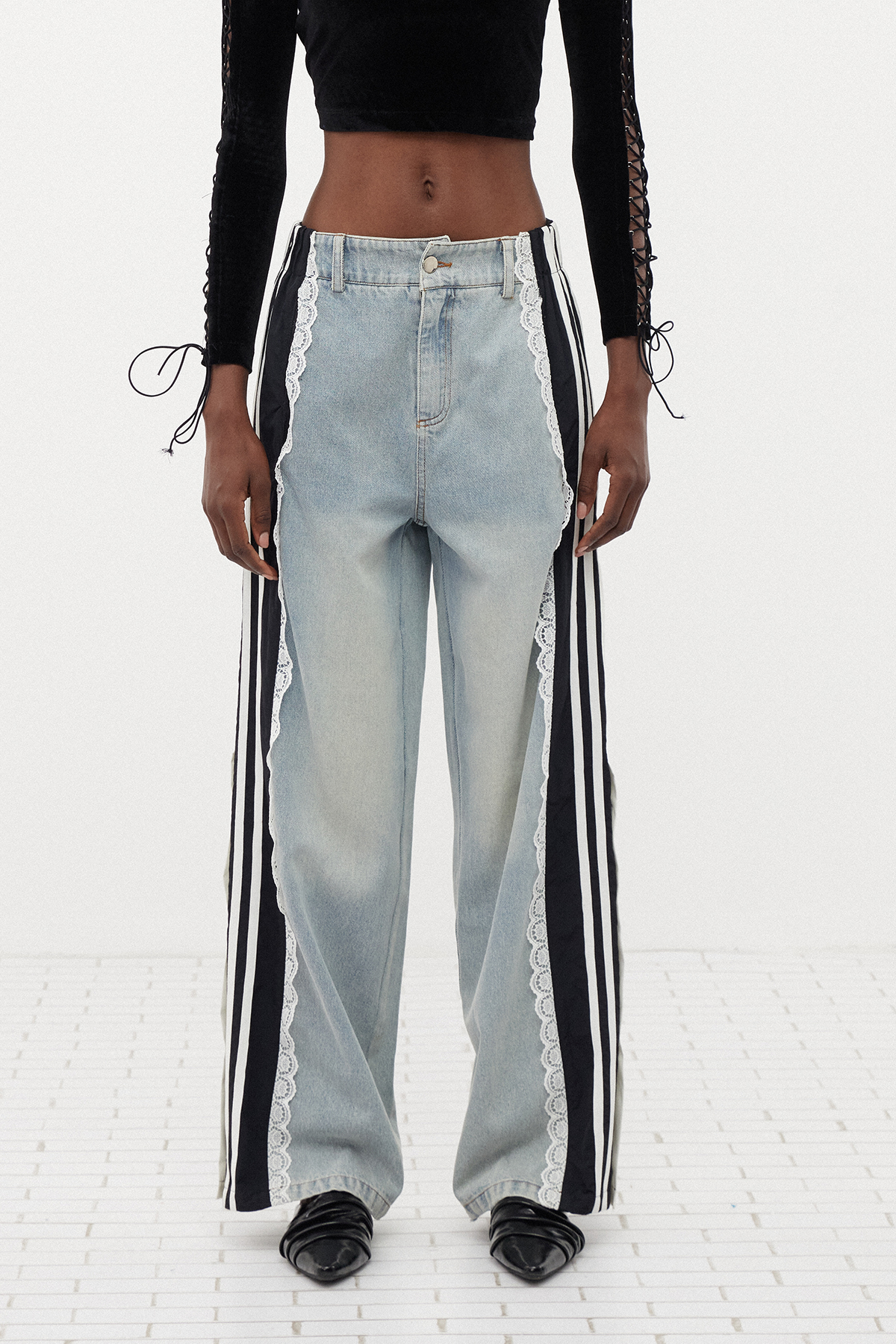 Ernust Lace Stripe Jeans