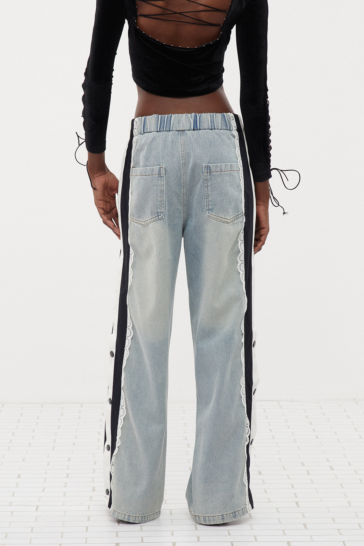 Ernust Lace Stripe Jeans