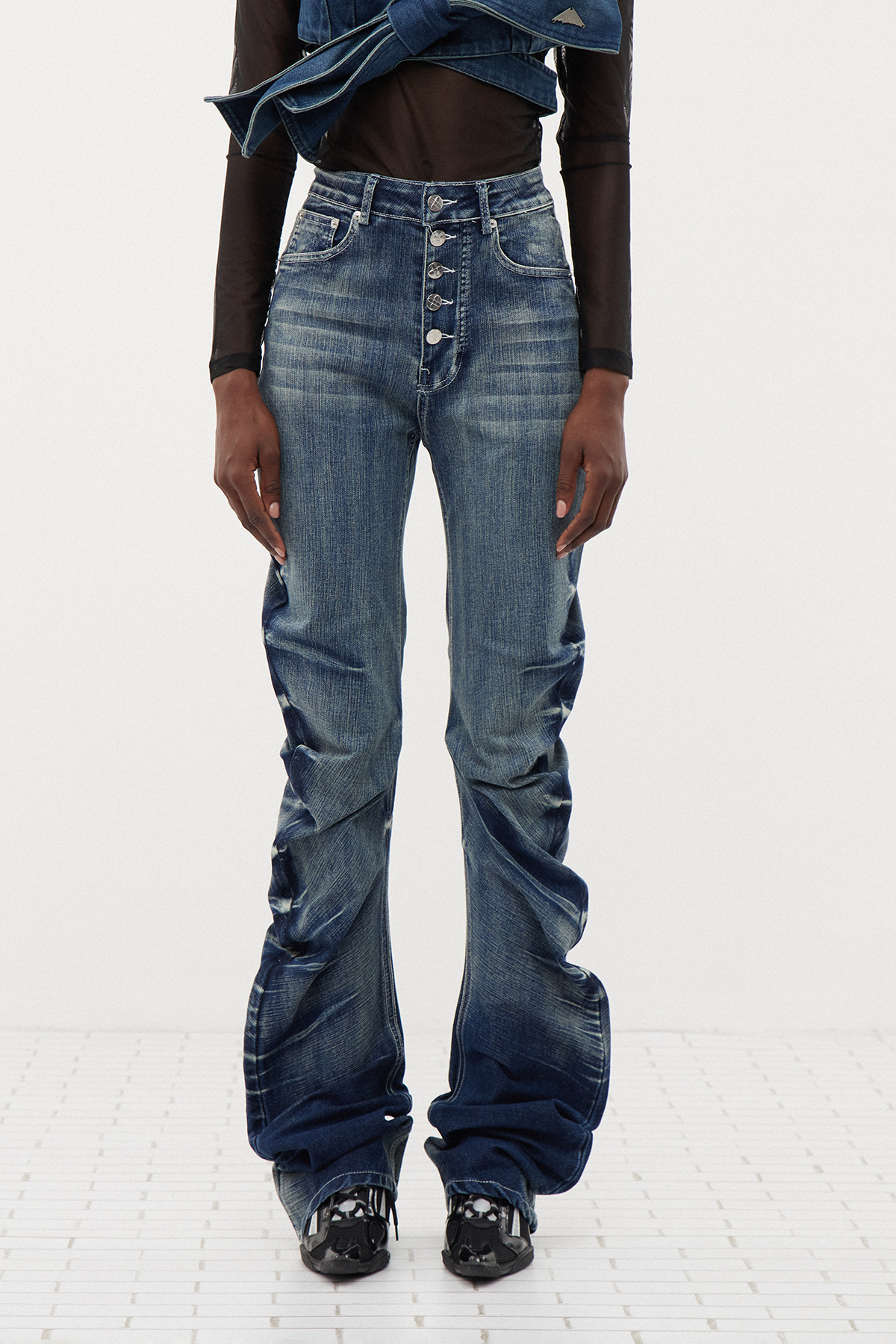 Ersi Bleached Baggy Jeans