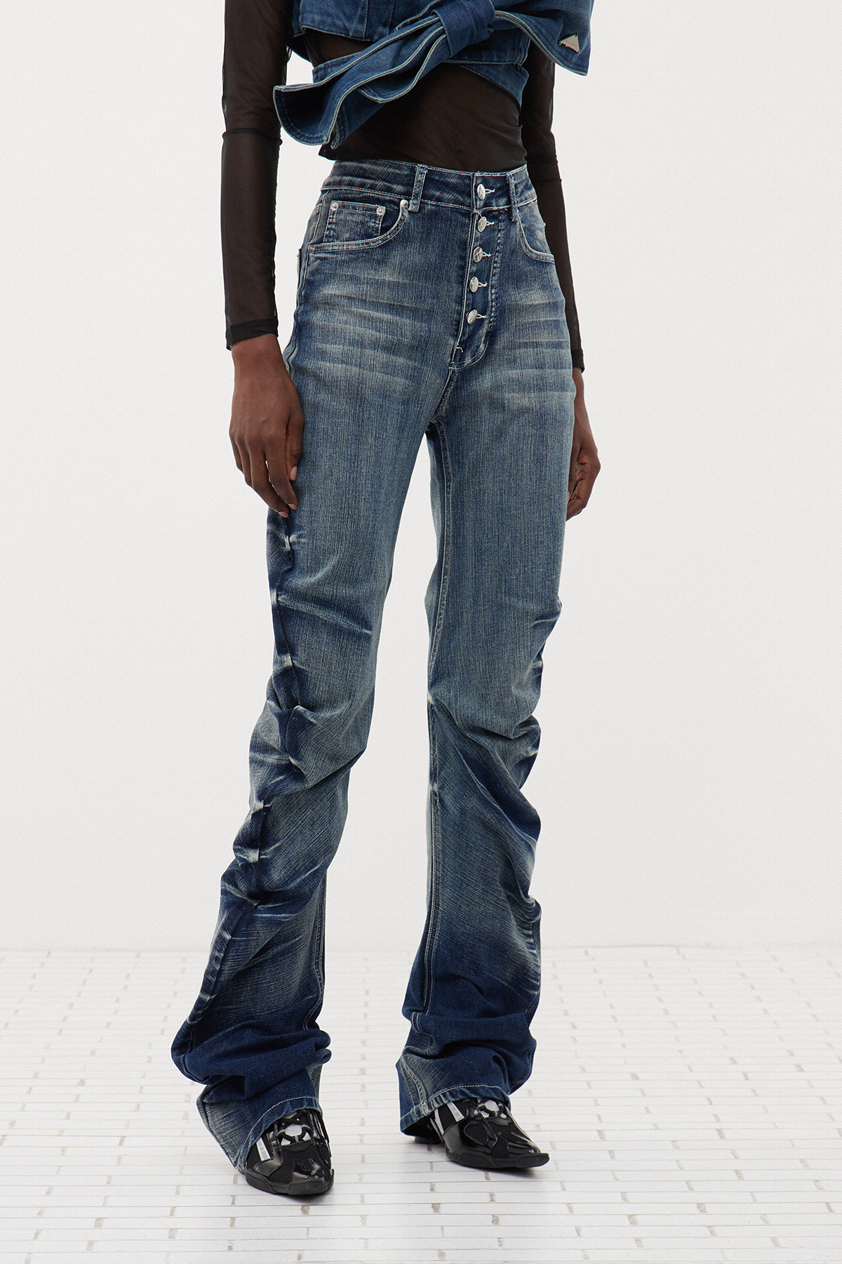 Ersi Bleached Baggy Jeans