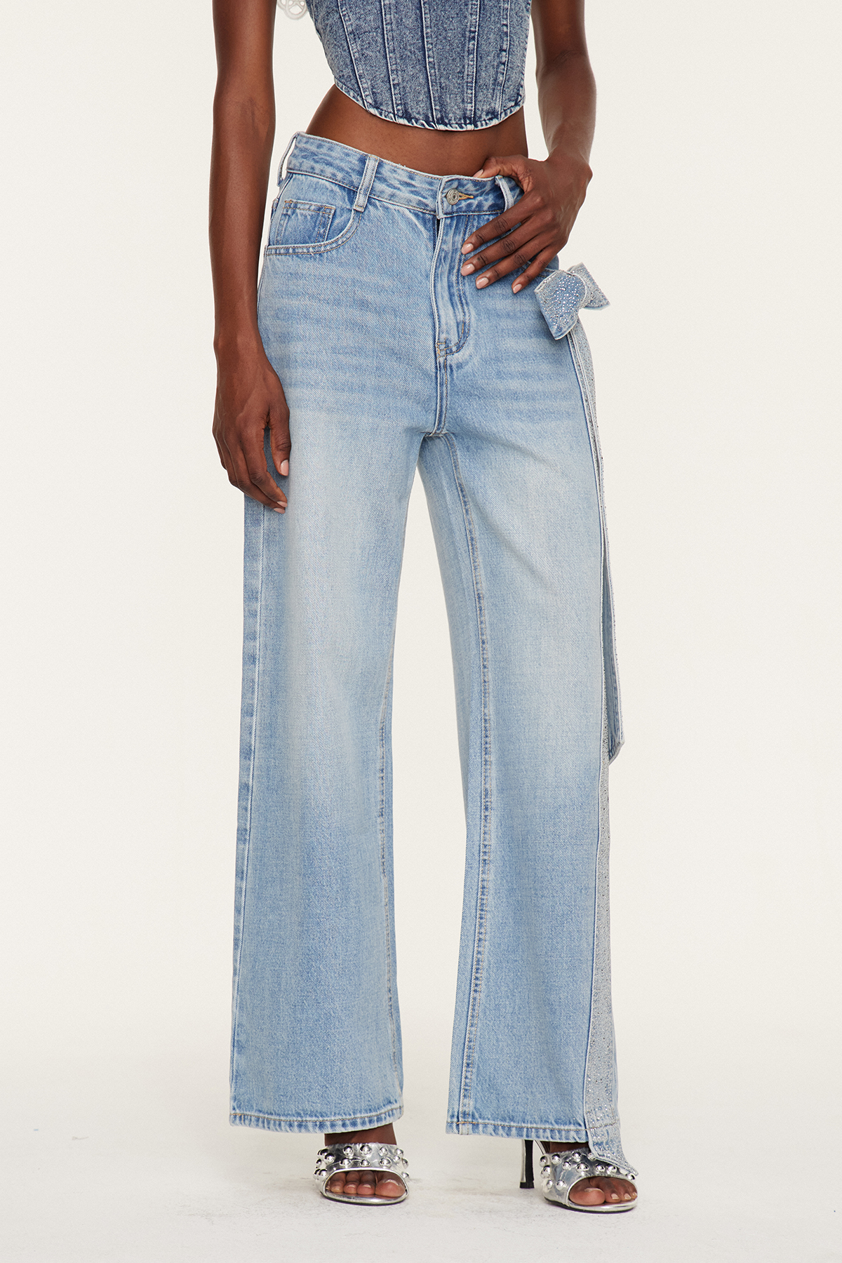 Etele Rhinestone Bow Jeans