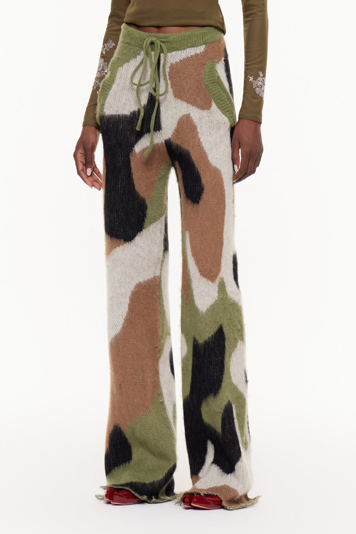 Fabien Camouflage Print Kint Pants