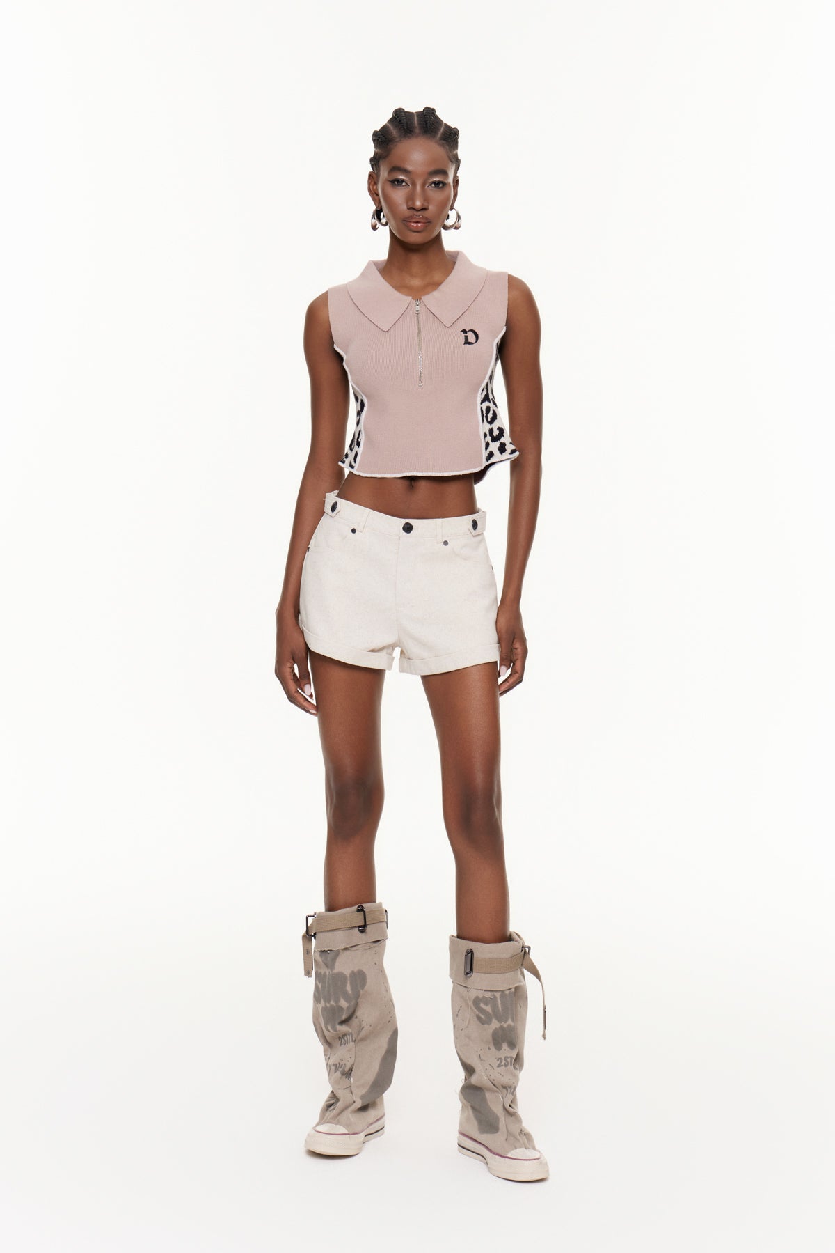 Fairuza Sleeveless Leopard Crop Top