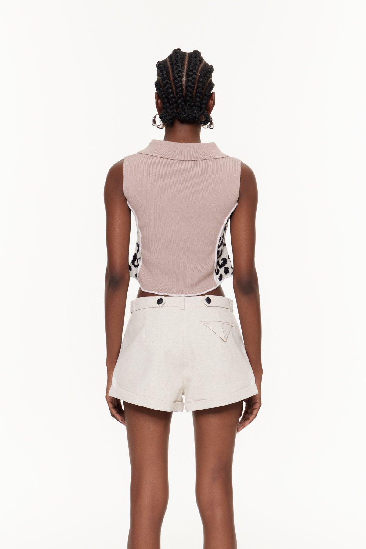 Fairuza Sleeveless Leopard Crop Top