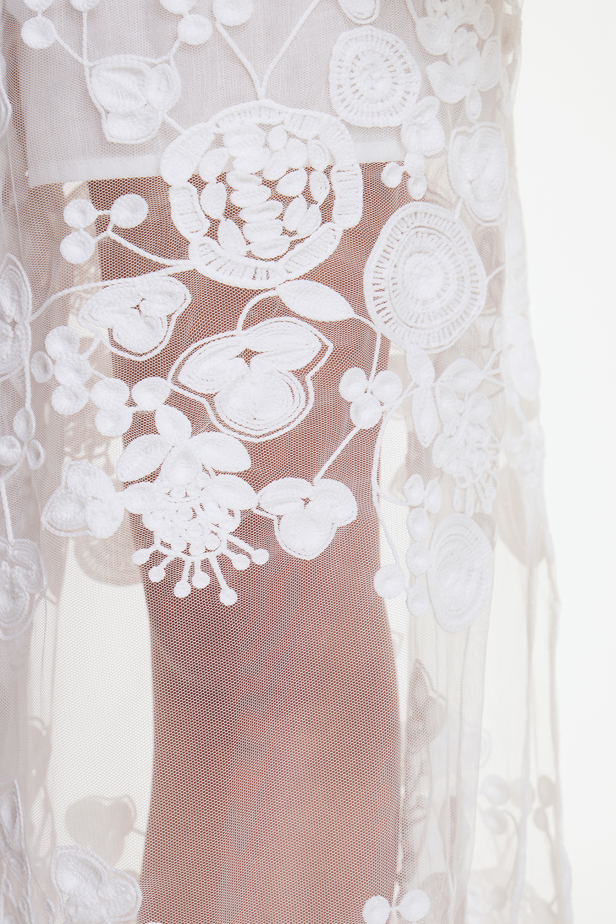 Faunus Embroidered Floral Mesh Pants In White