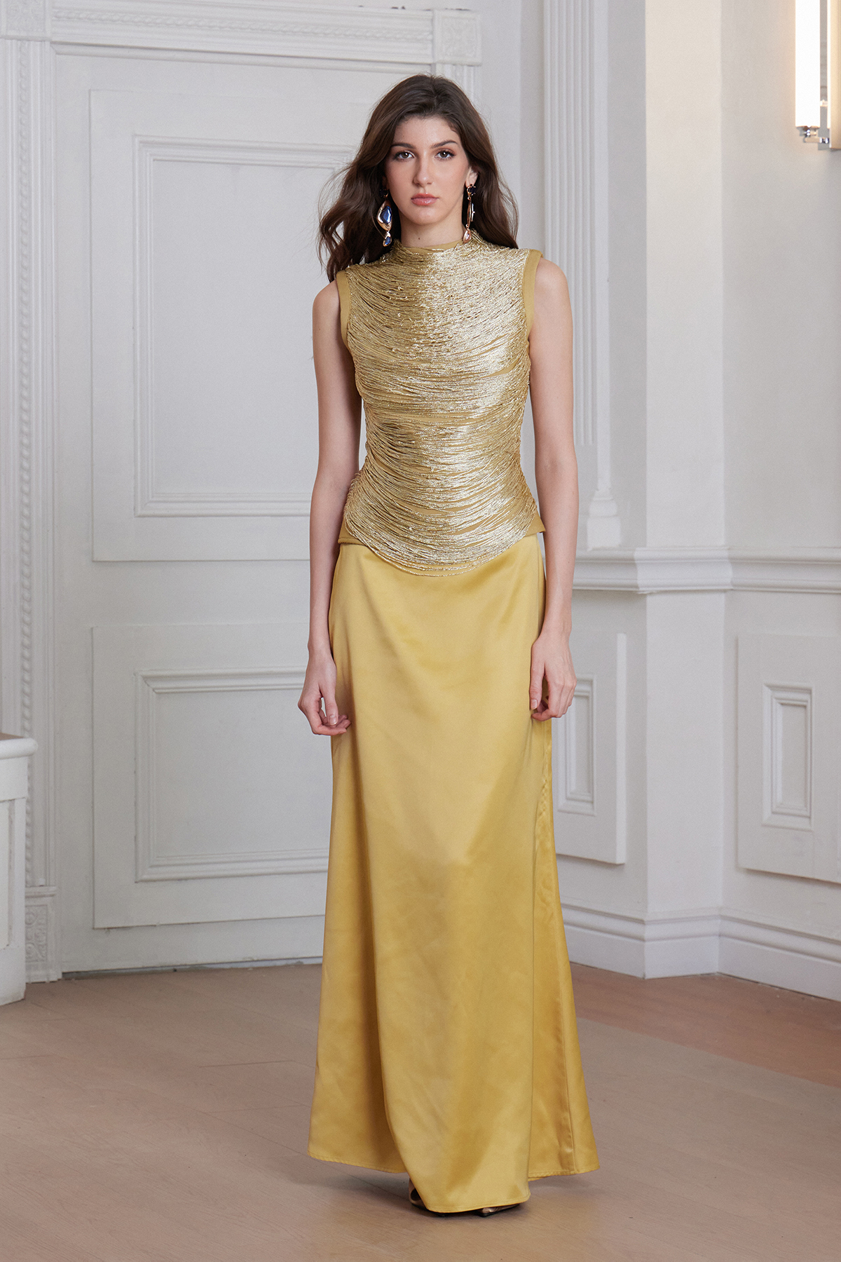 Fedde Fringe Satin Skirt Set In Gold