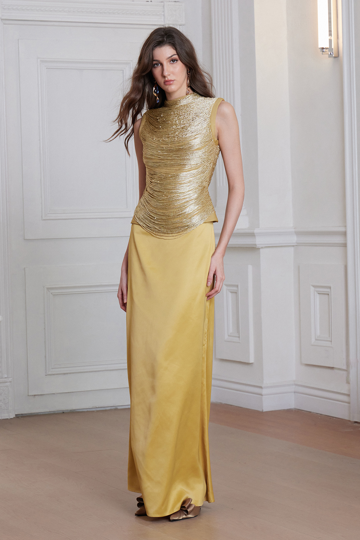 Fedde Fringe Satin Skirt Set In Gold