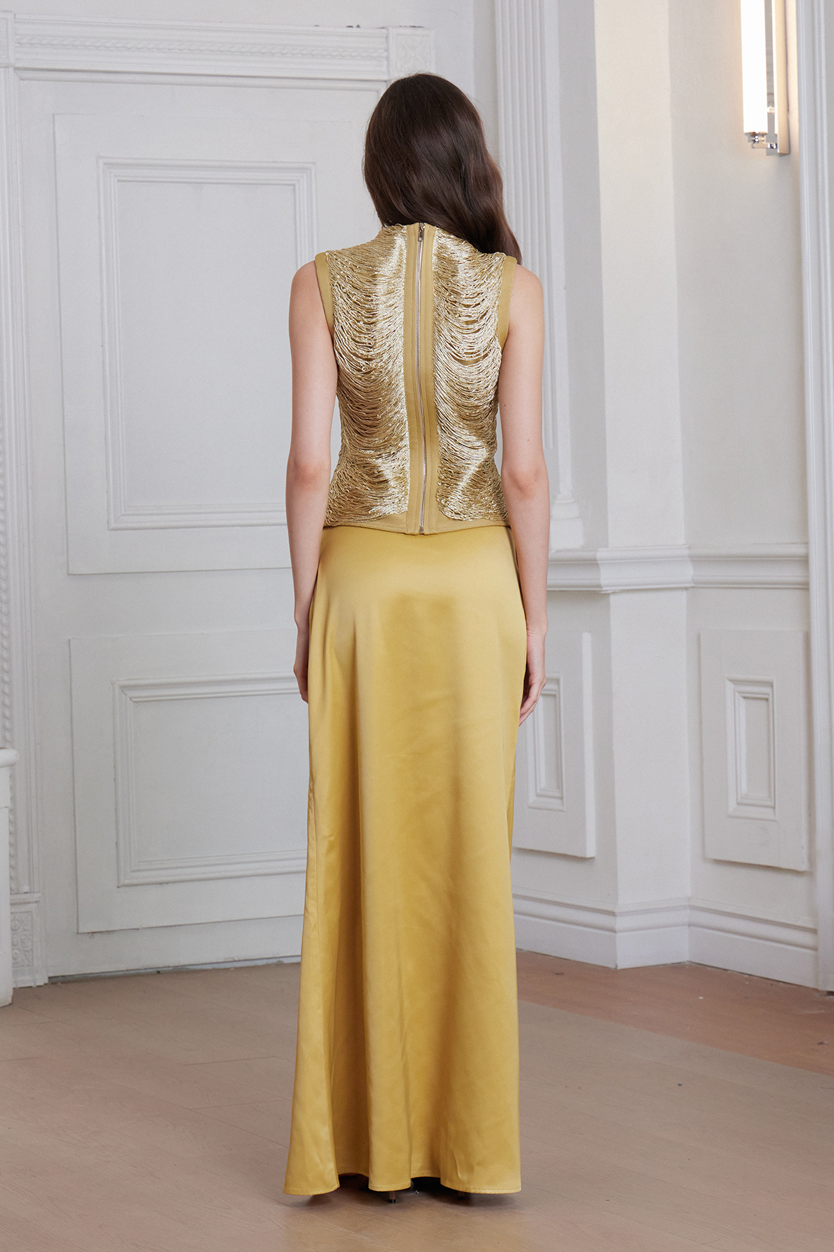 Fedde Fringe Satin Skirt Set In Gold