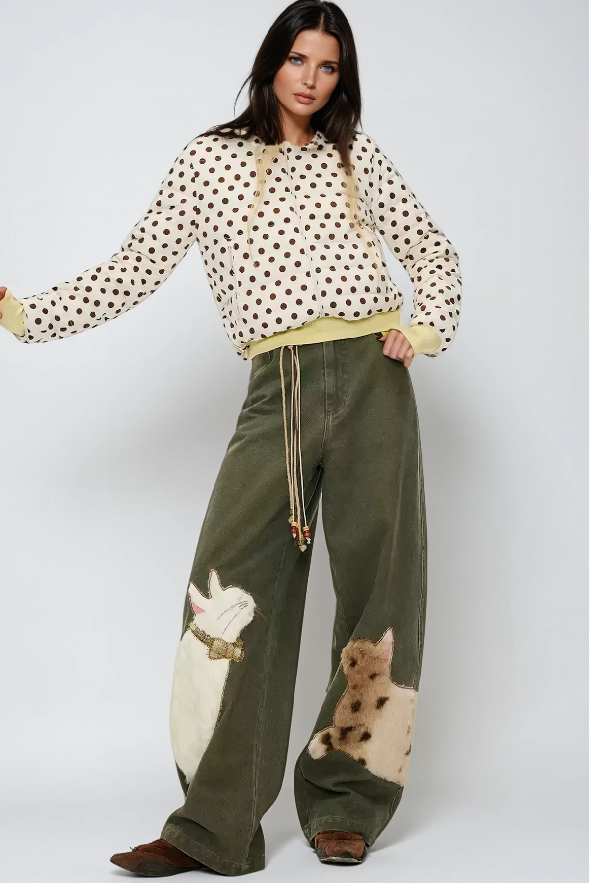 Feray Embroidered Barrel Jeans