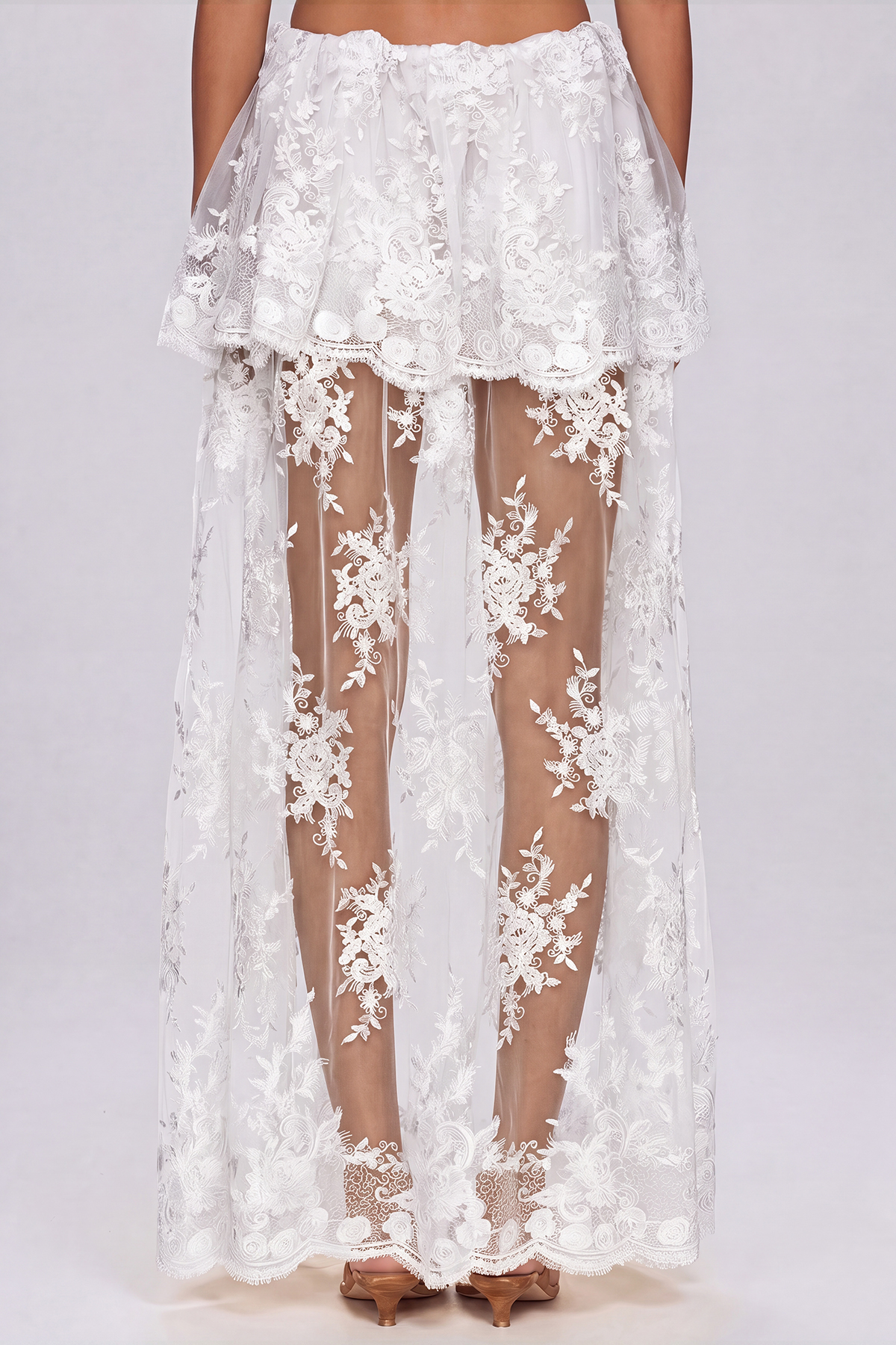 Fergal Lace Ruffle Floral Skirt Set  In White