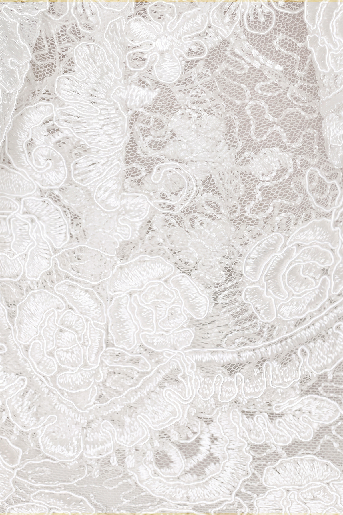 Fergal Lace Ruffle Floral Skirt Set  In White