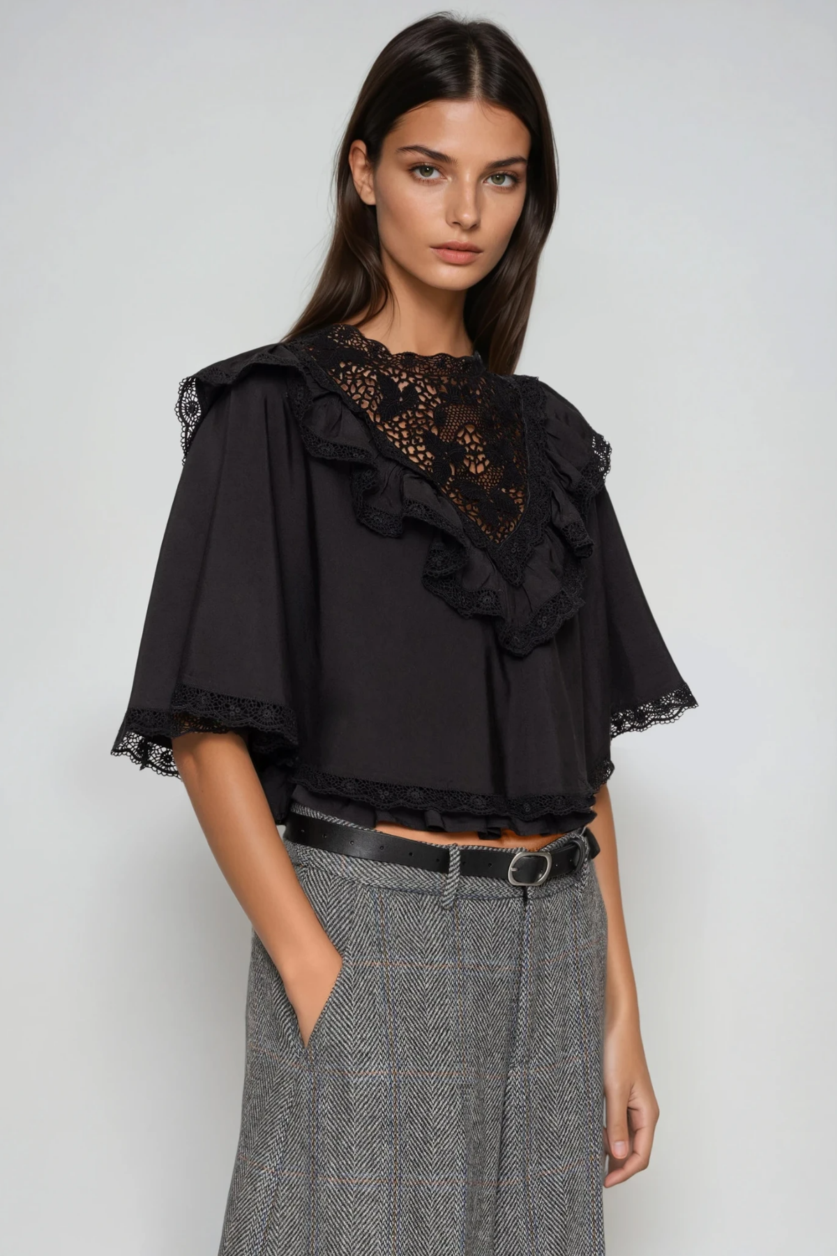 Fergal Lace Ruffle Shawl Top In Black