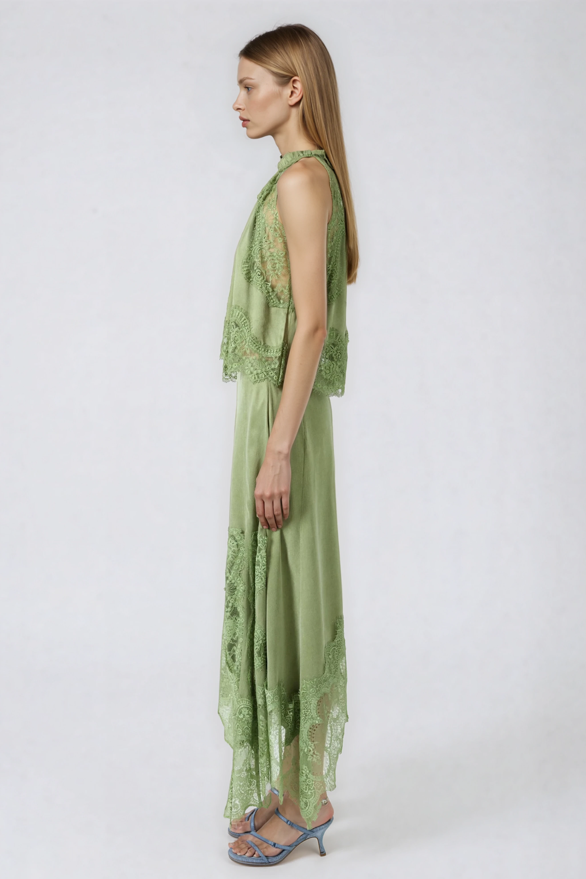 Festim Sleeveless Lace Skirt Set In Sage