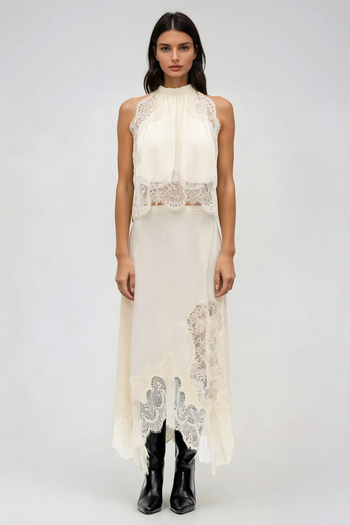 Festim Sleeveless Lace Skirt Set In White