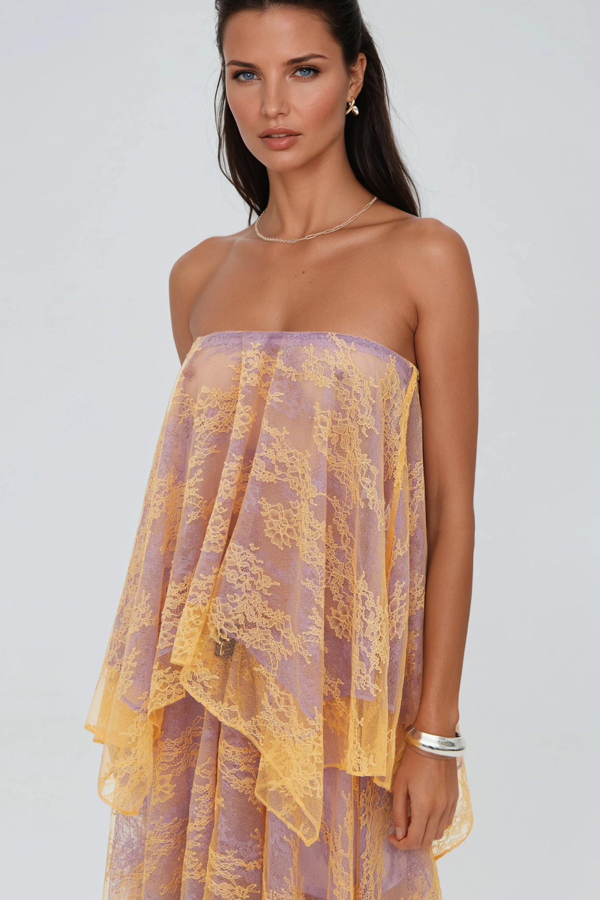 Fevziye Strapless Lace Skirt Set