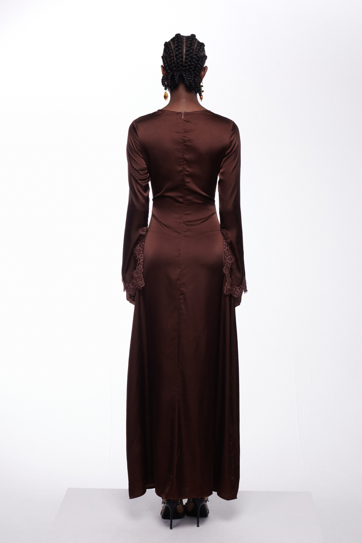 Fieke Plunge Lace Maxi Dress