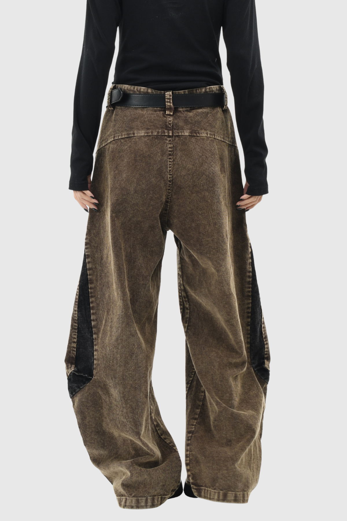 Fikret Corduroy Baggy Pants
