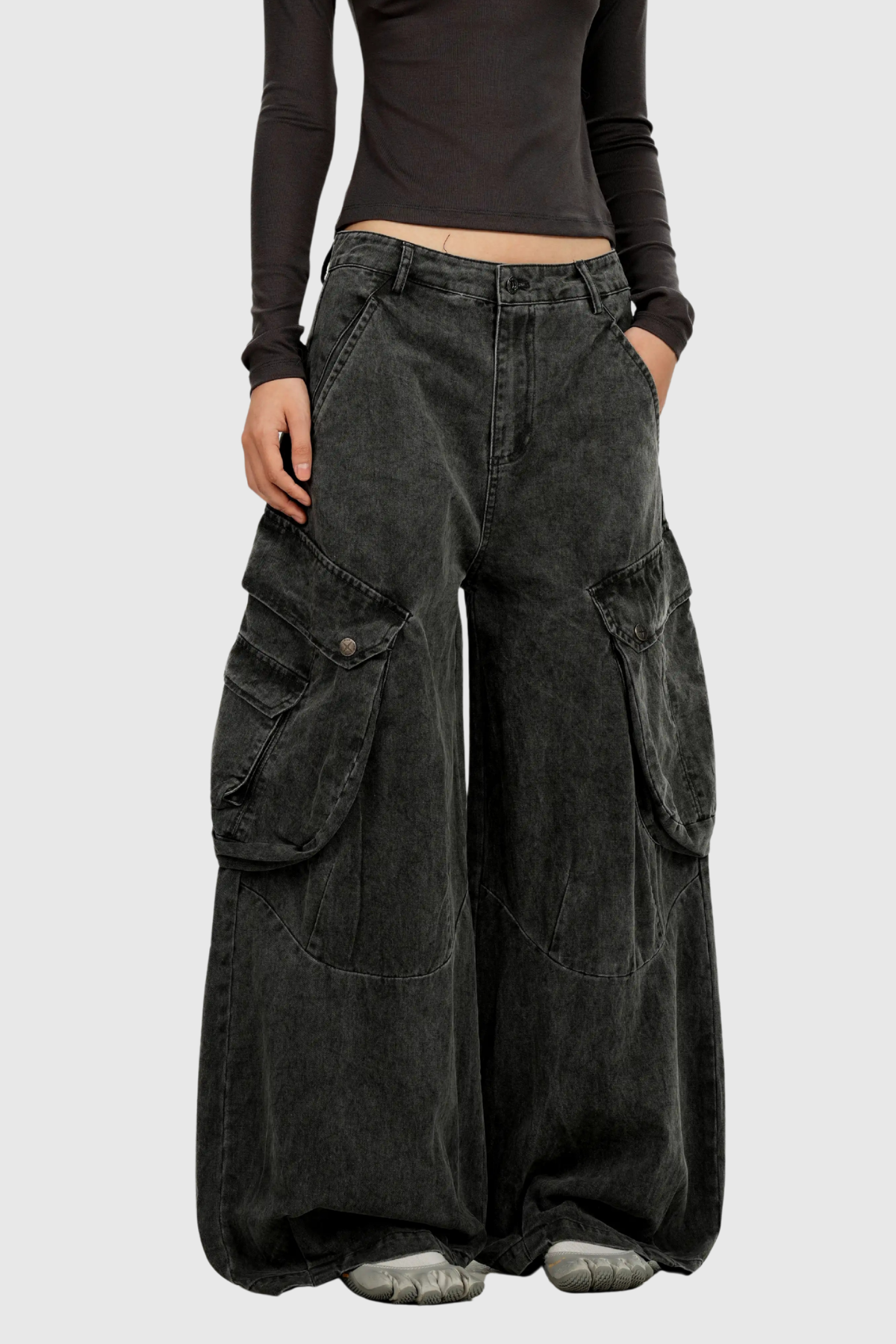 Fitz Bleached Cargo Jeans