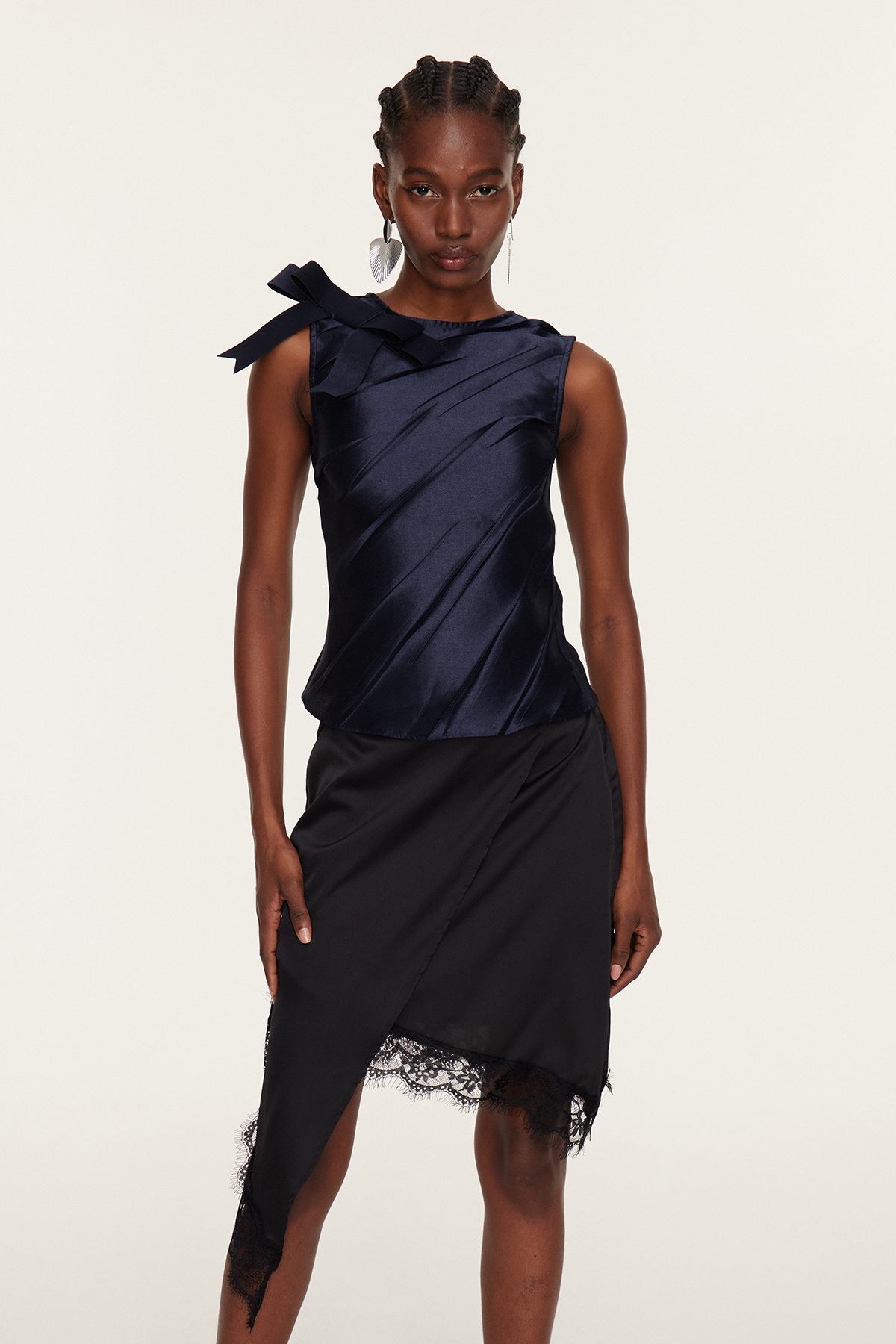 Florentino Ruch Bow Skirt Set