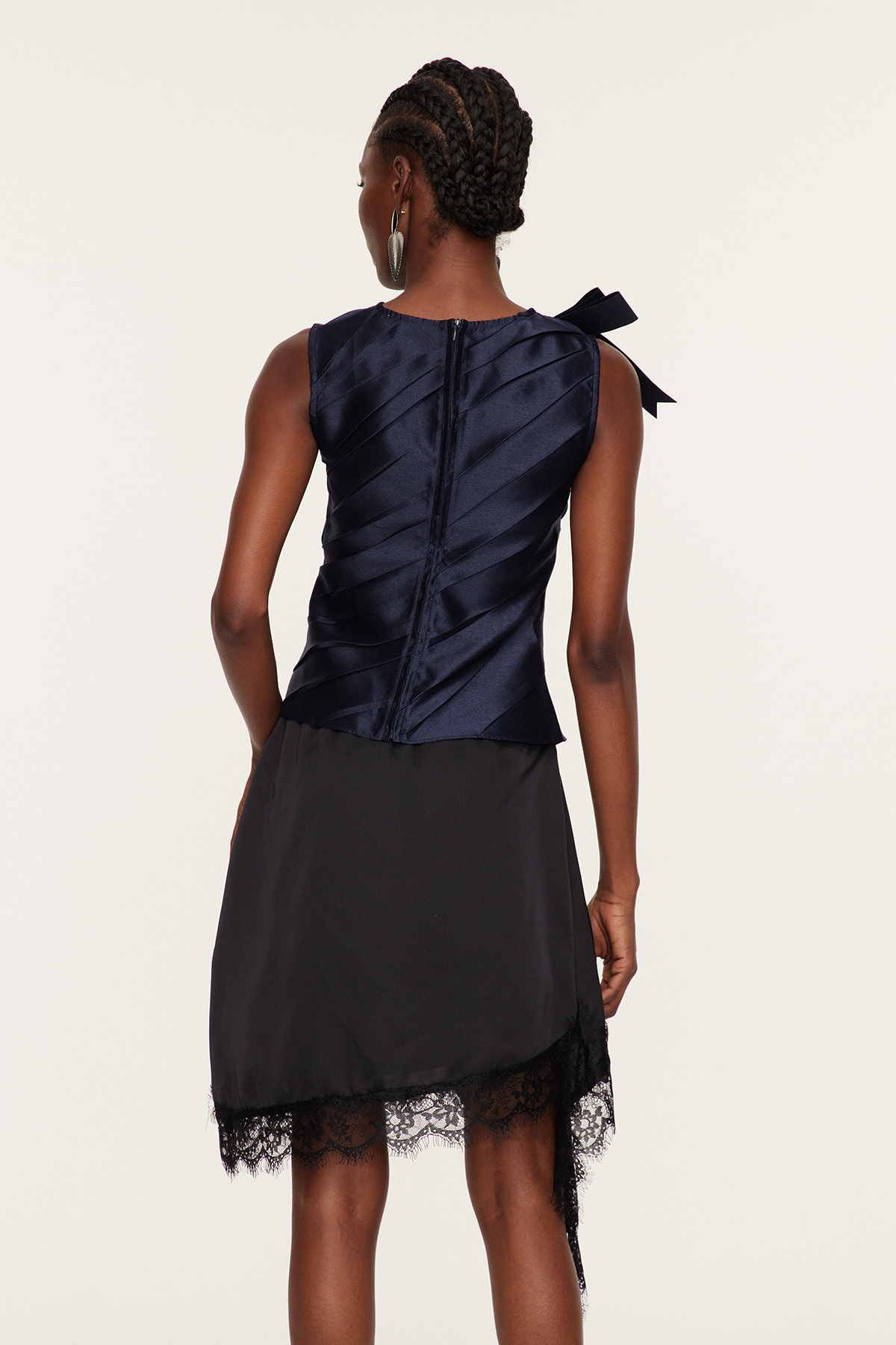 Florentino Ruch Bow Skirt Set