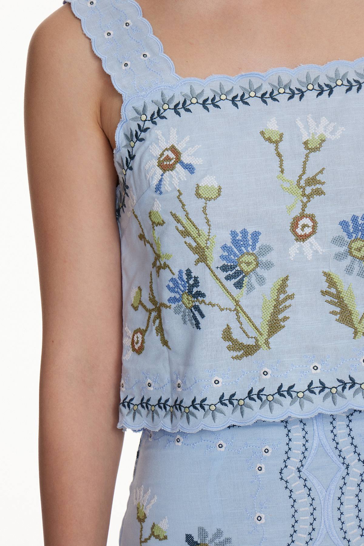 Florinda Embroidered Floral Skirt Set