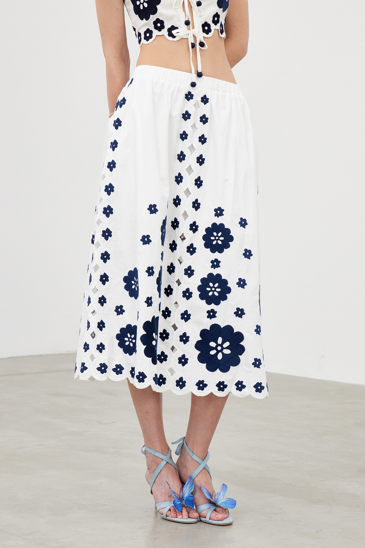 Florinda Sleeveless Embroidered Skirt Set