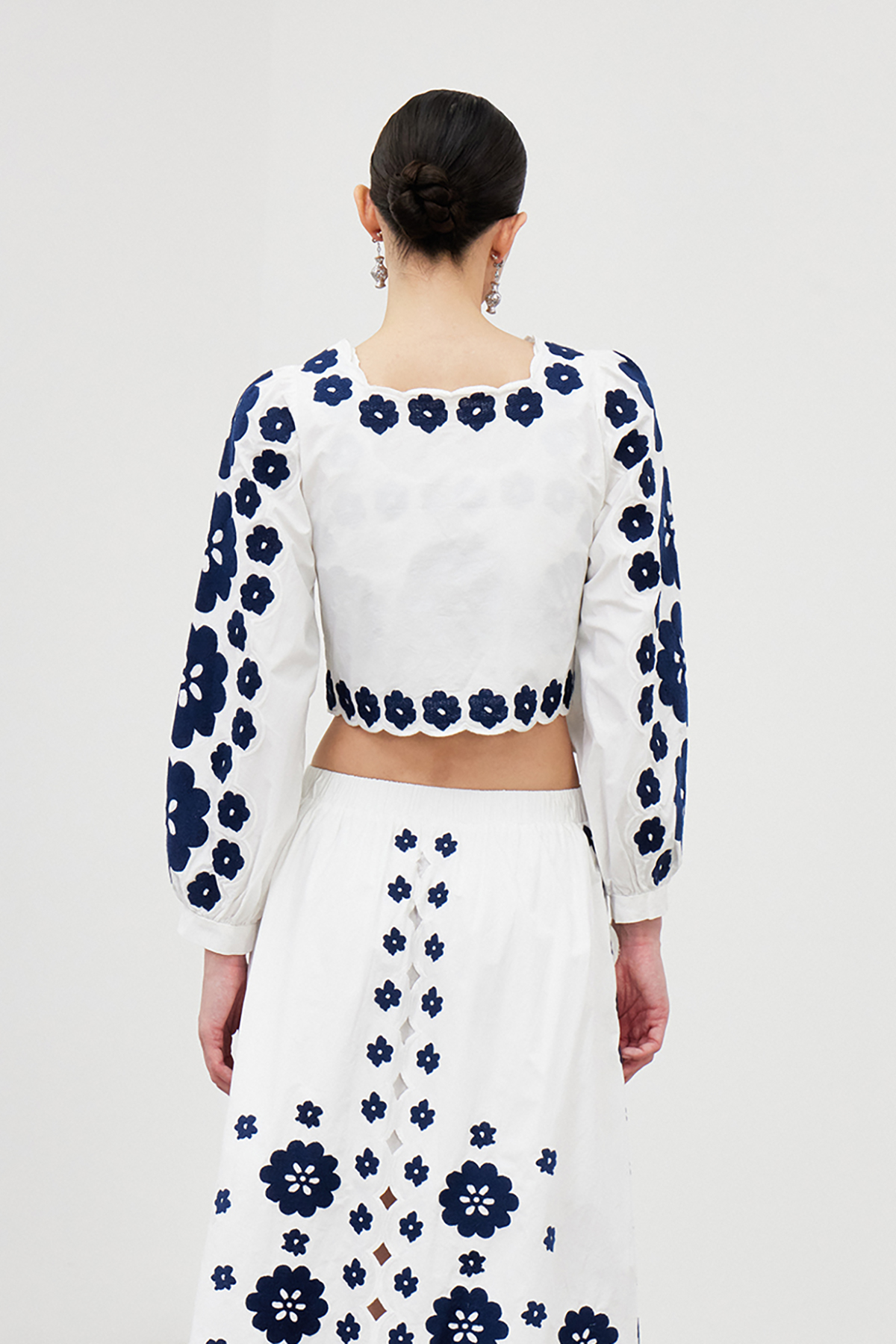 Florinda Sleeveless Embroidered Skirt Set
