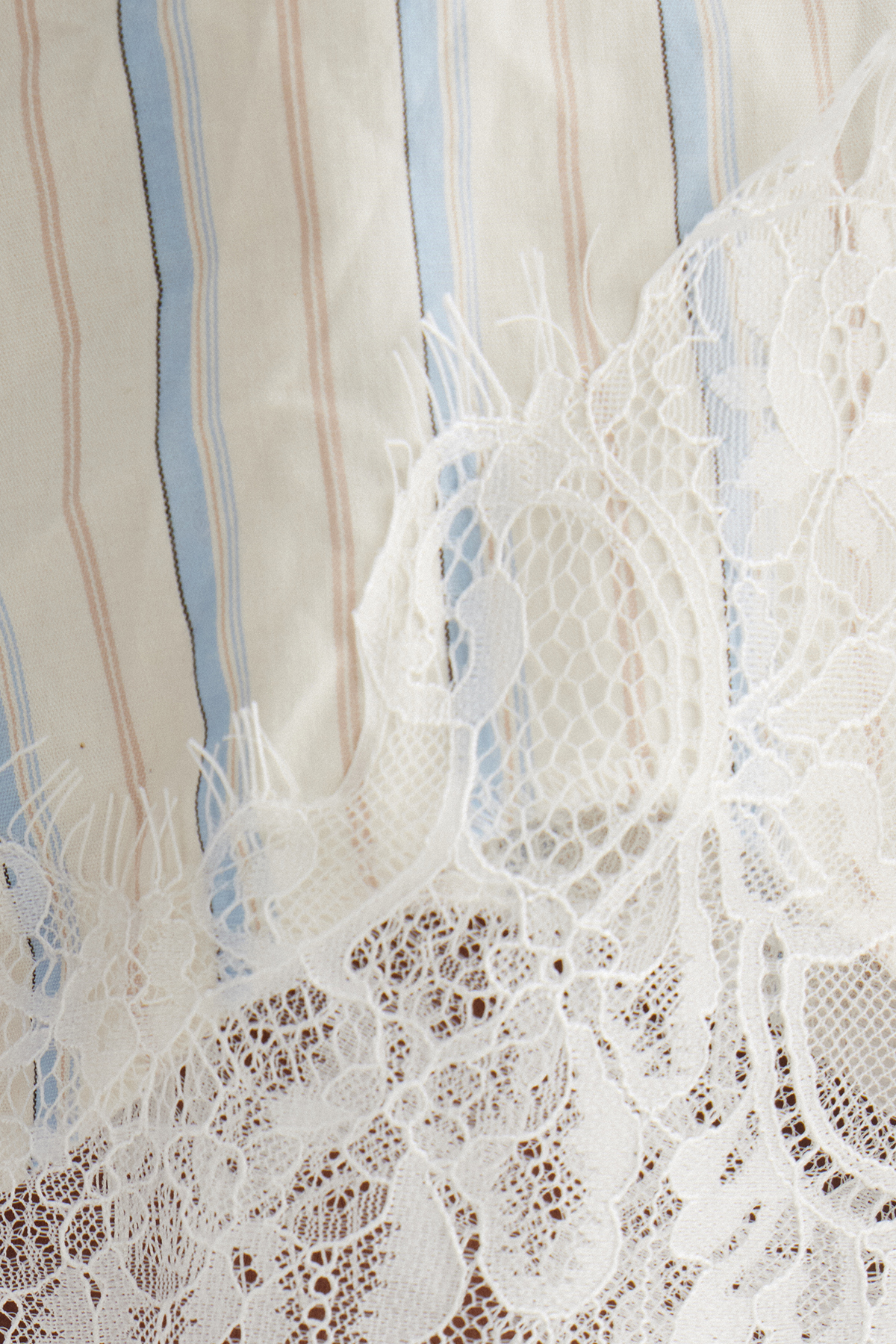 Fouzia Stripe Lace Shorts Set In Blue