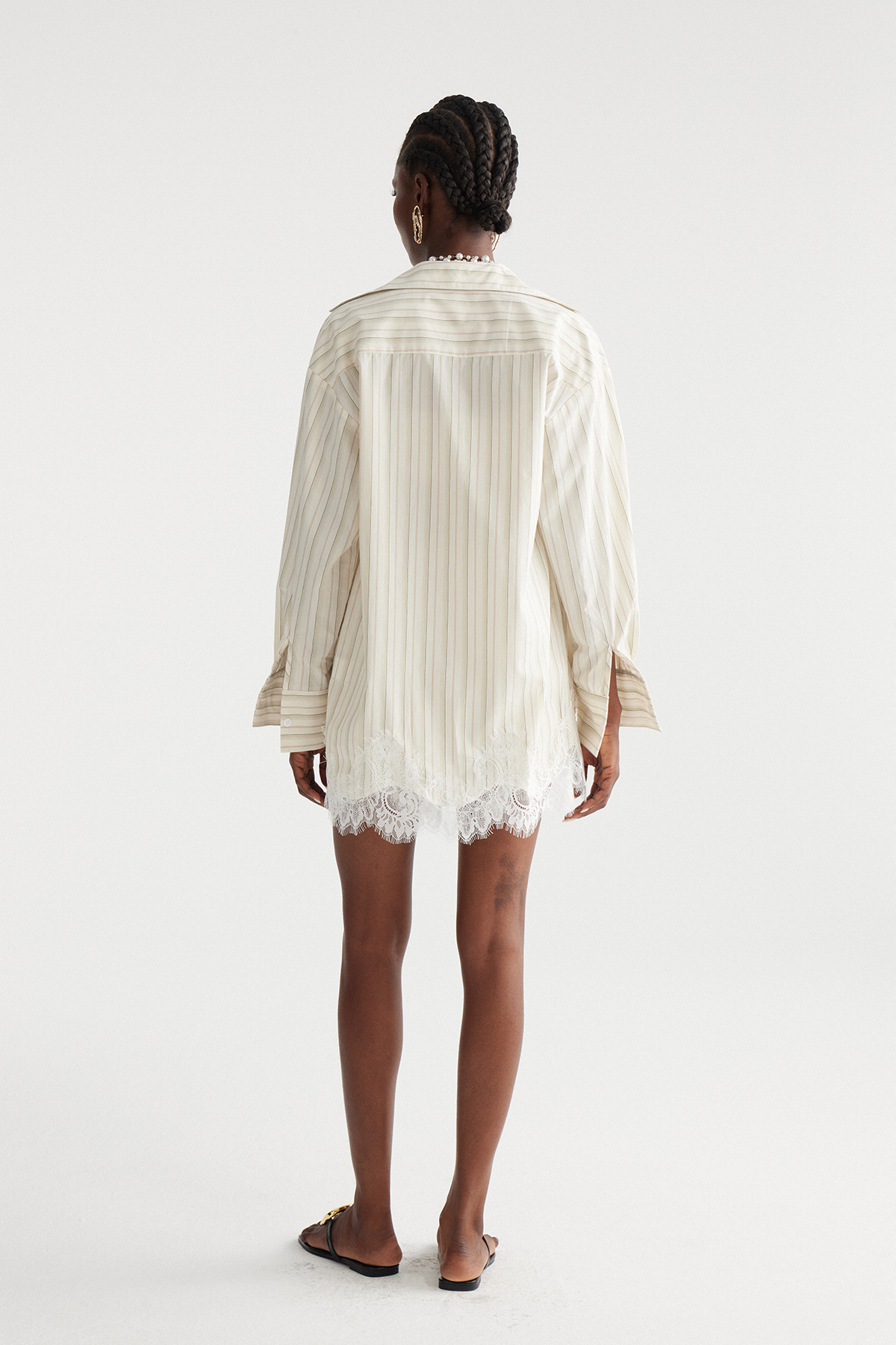 Fouzia Stripe Lace Shorts Set In Khaki