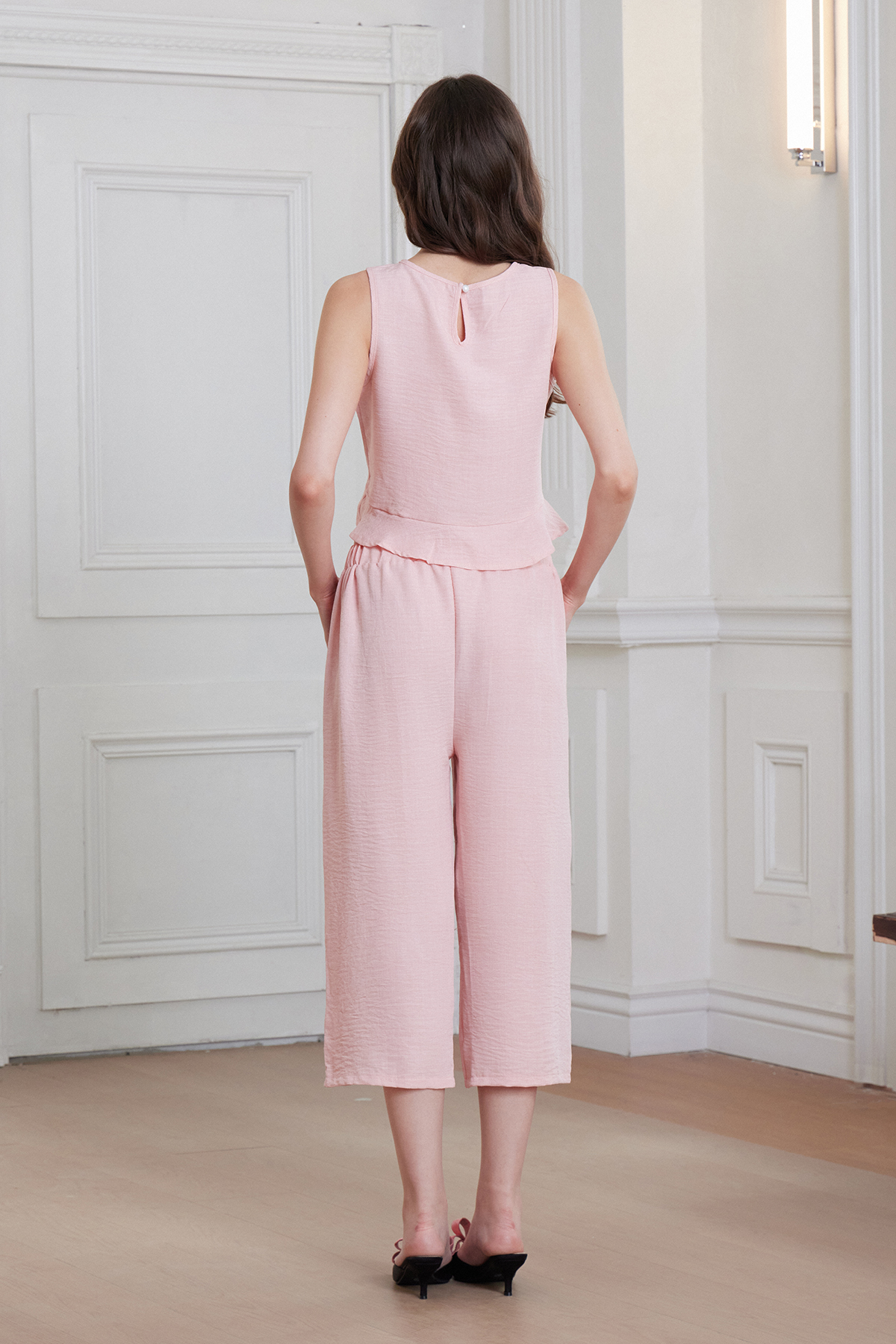 Francka Sleeveless Ruffle Pants Set