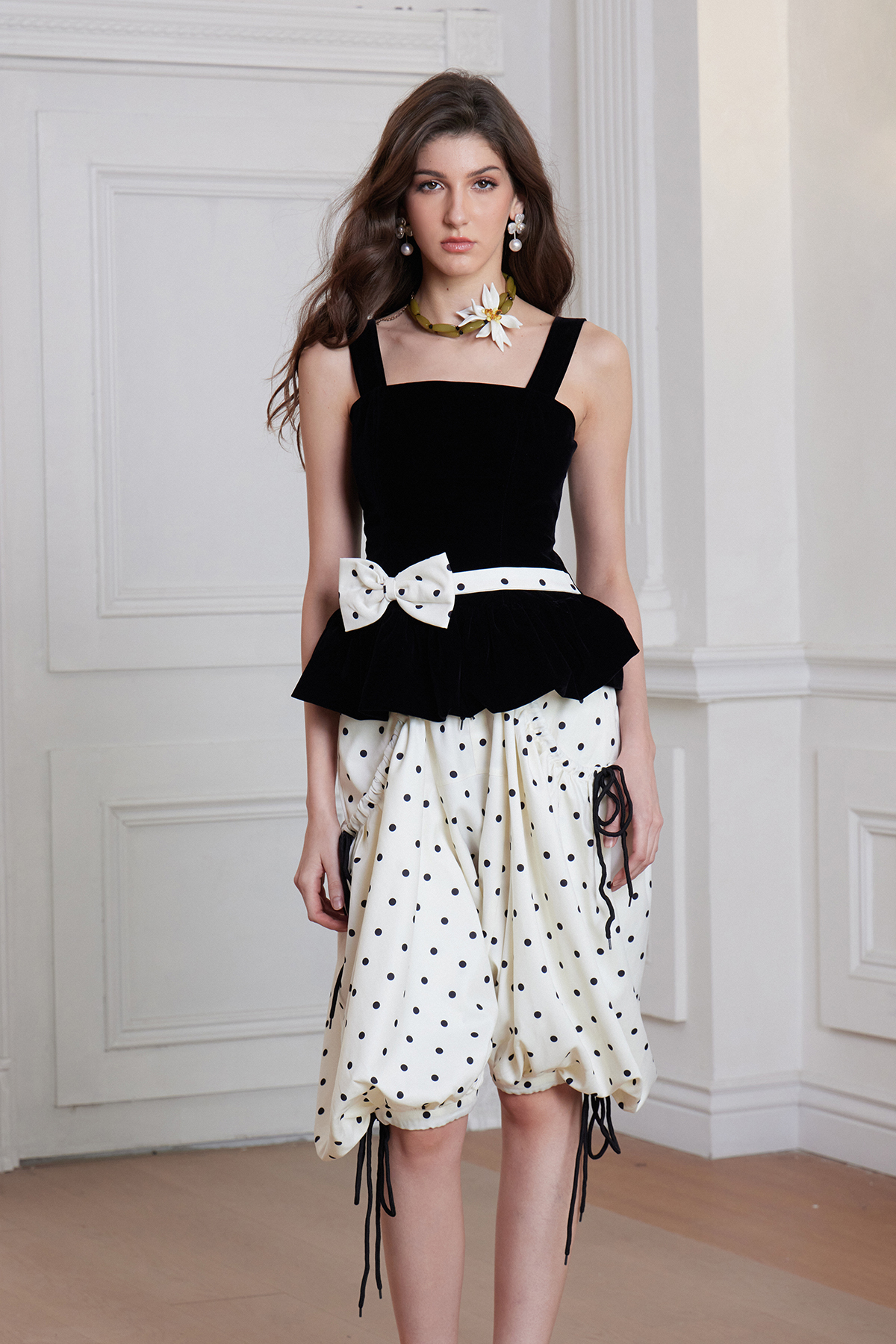 Freddy Bow Dot Capri Pants Set