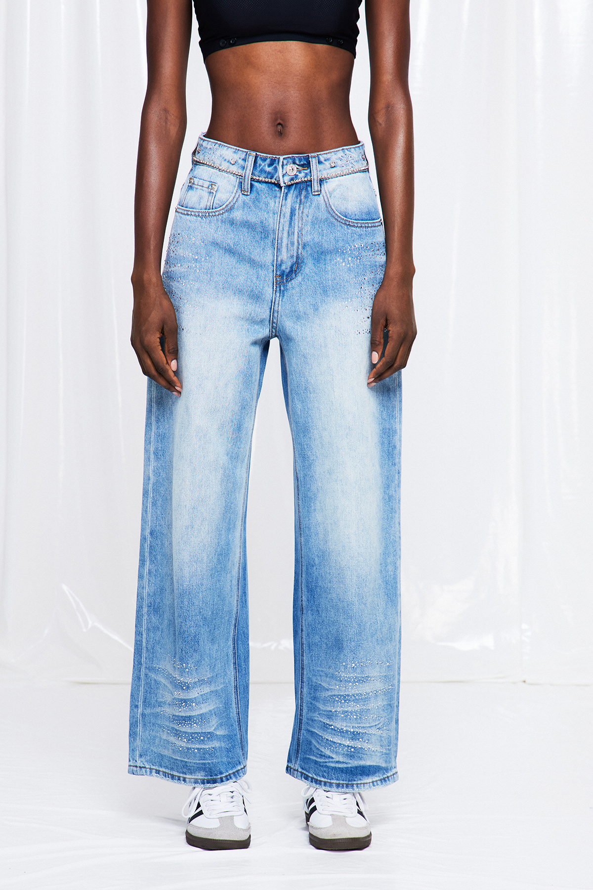 Friede Rhinestone Bleached Jeans