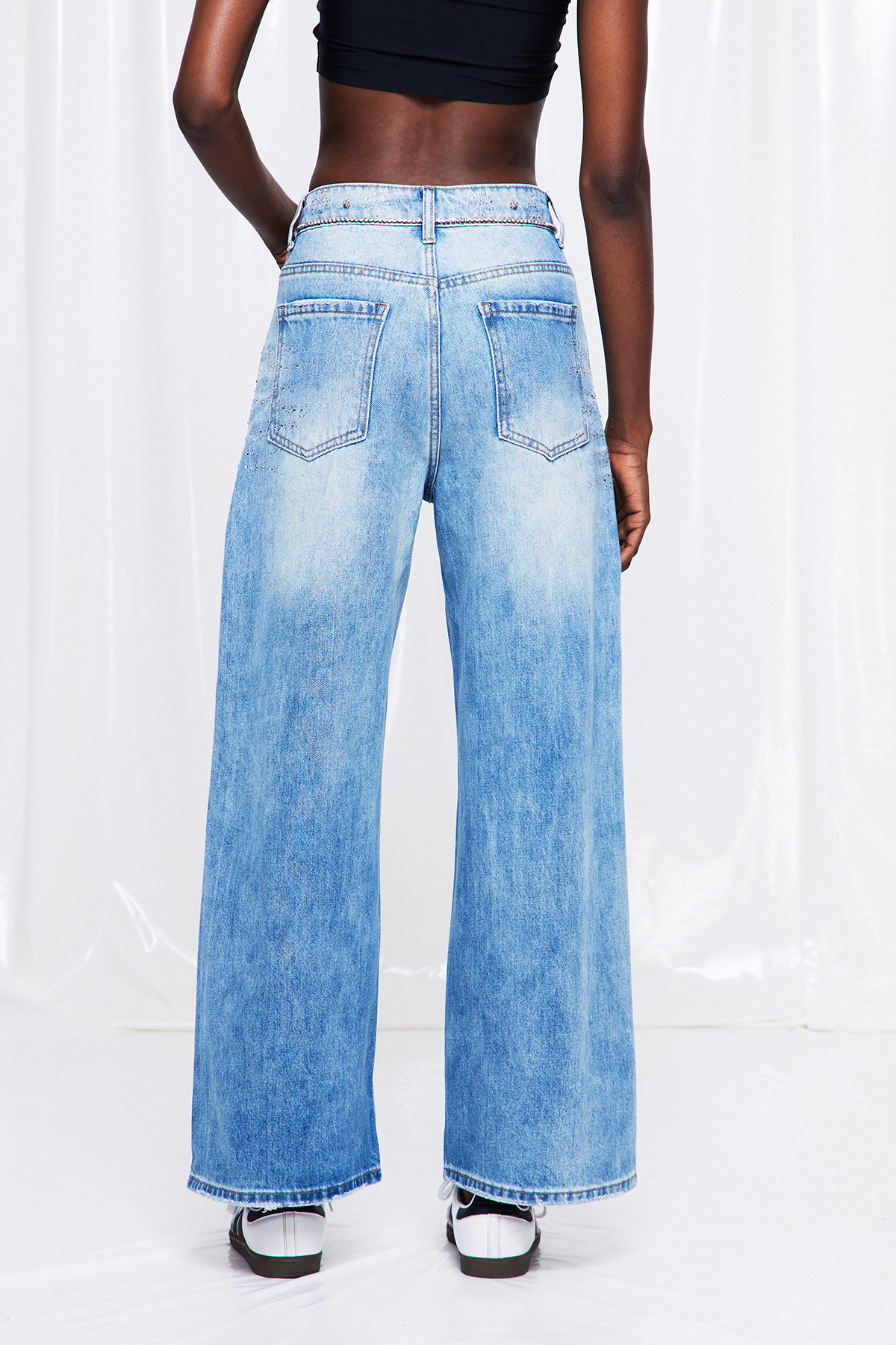 Friede Rhinestone Bleached Jeans