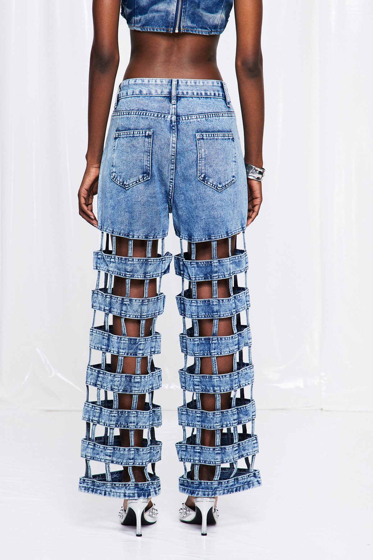 Frosina Cutout Jeans