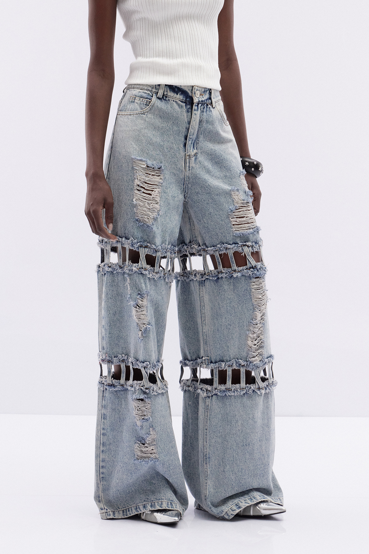 Frosina Cutout Ripped Jeans