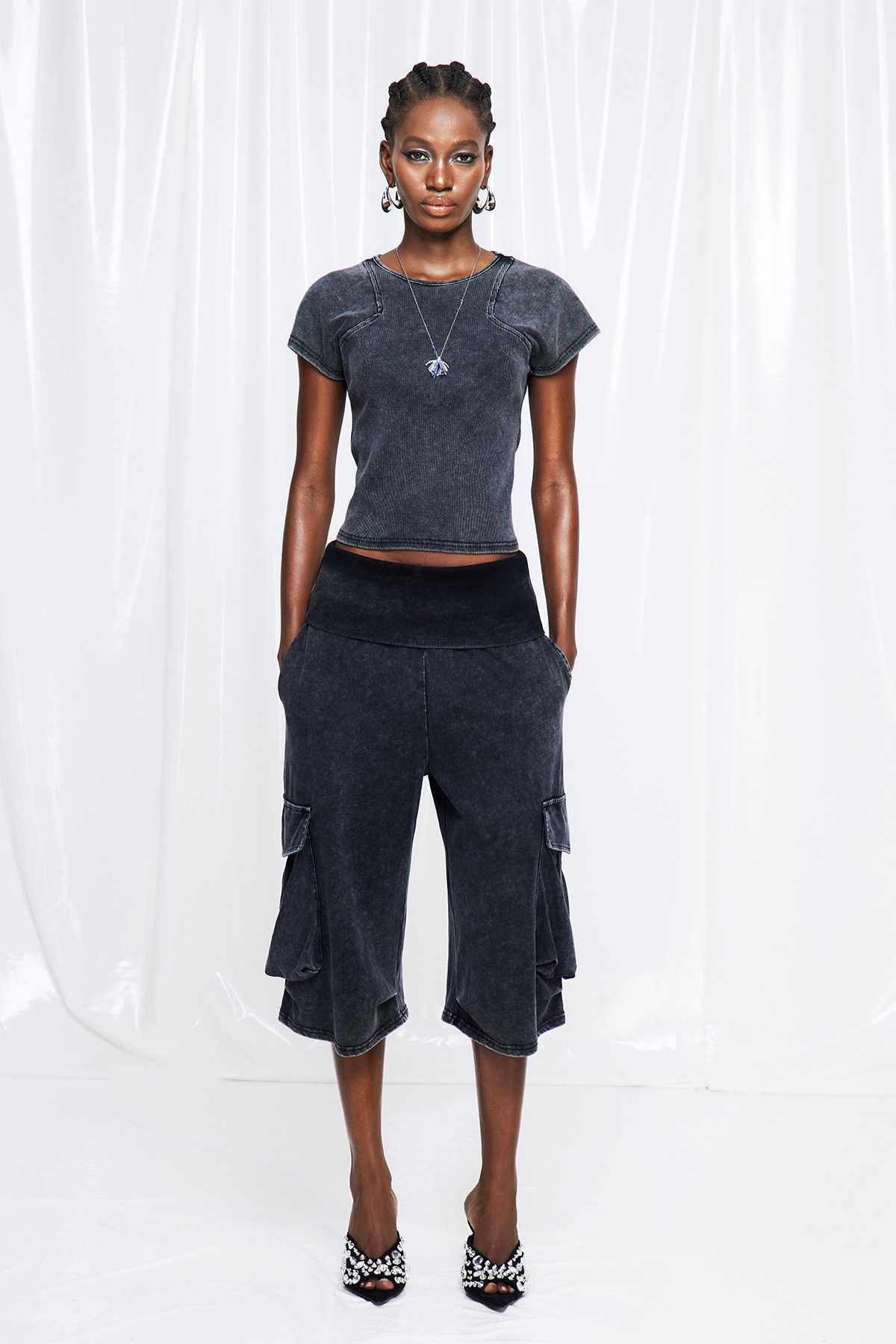 Fryderyk Capri Pants Set