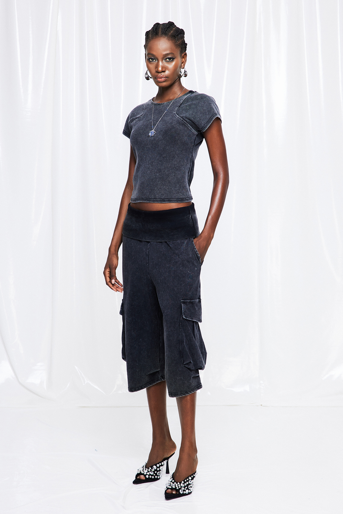 Fryderyk Capri Pants Set