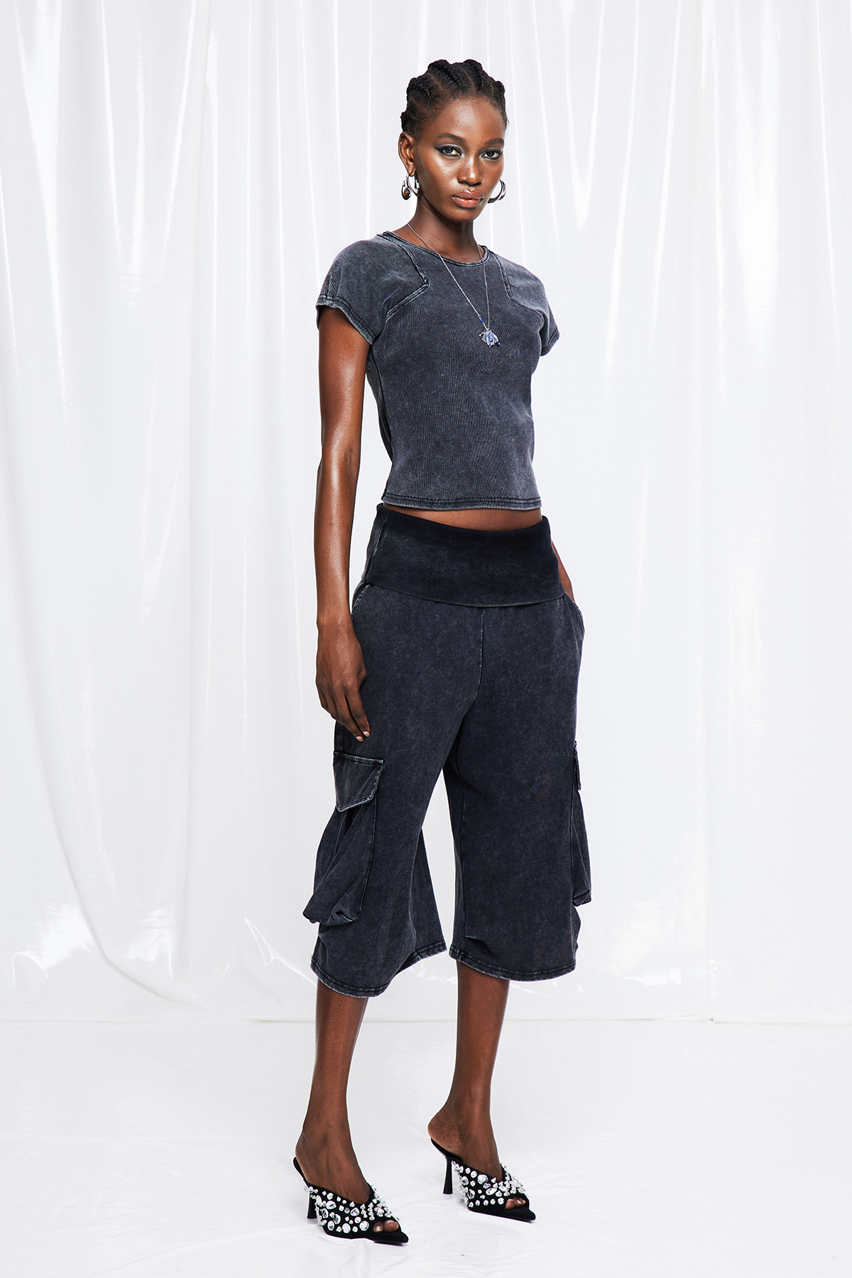 Fryderyk Capri Pants Set